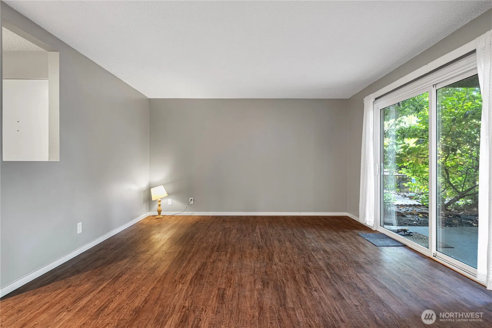1425 S Puget Drive #C1, Renton, WA 98055