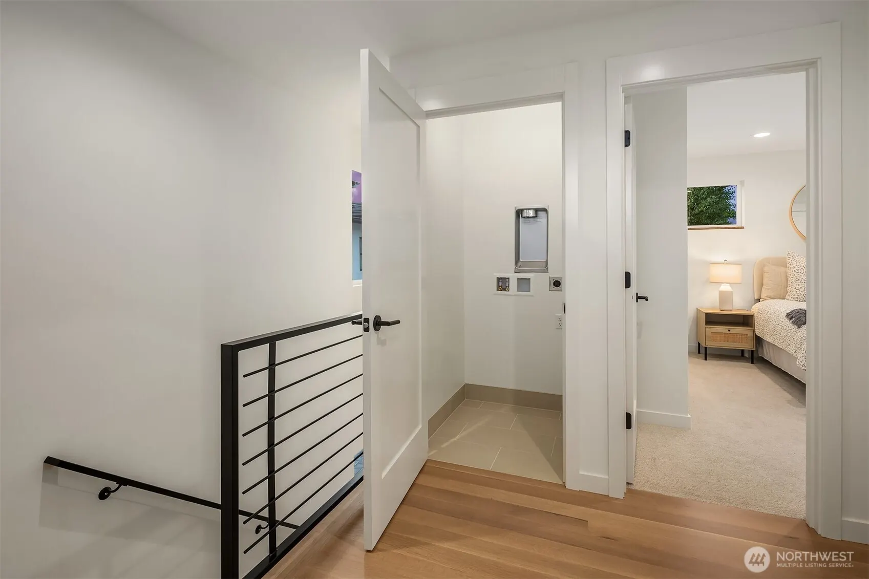 2212 Broadway E, Seattle, WA 98102