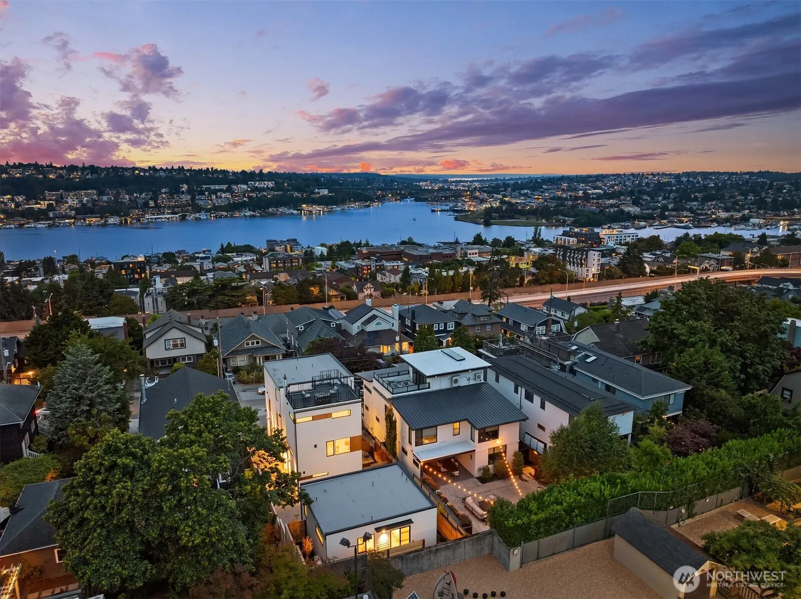 2212 Broadway E, Seattle, WA 98102