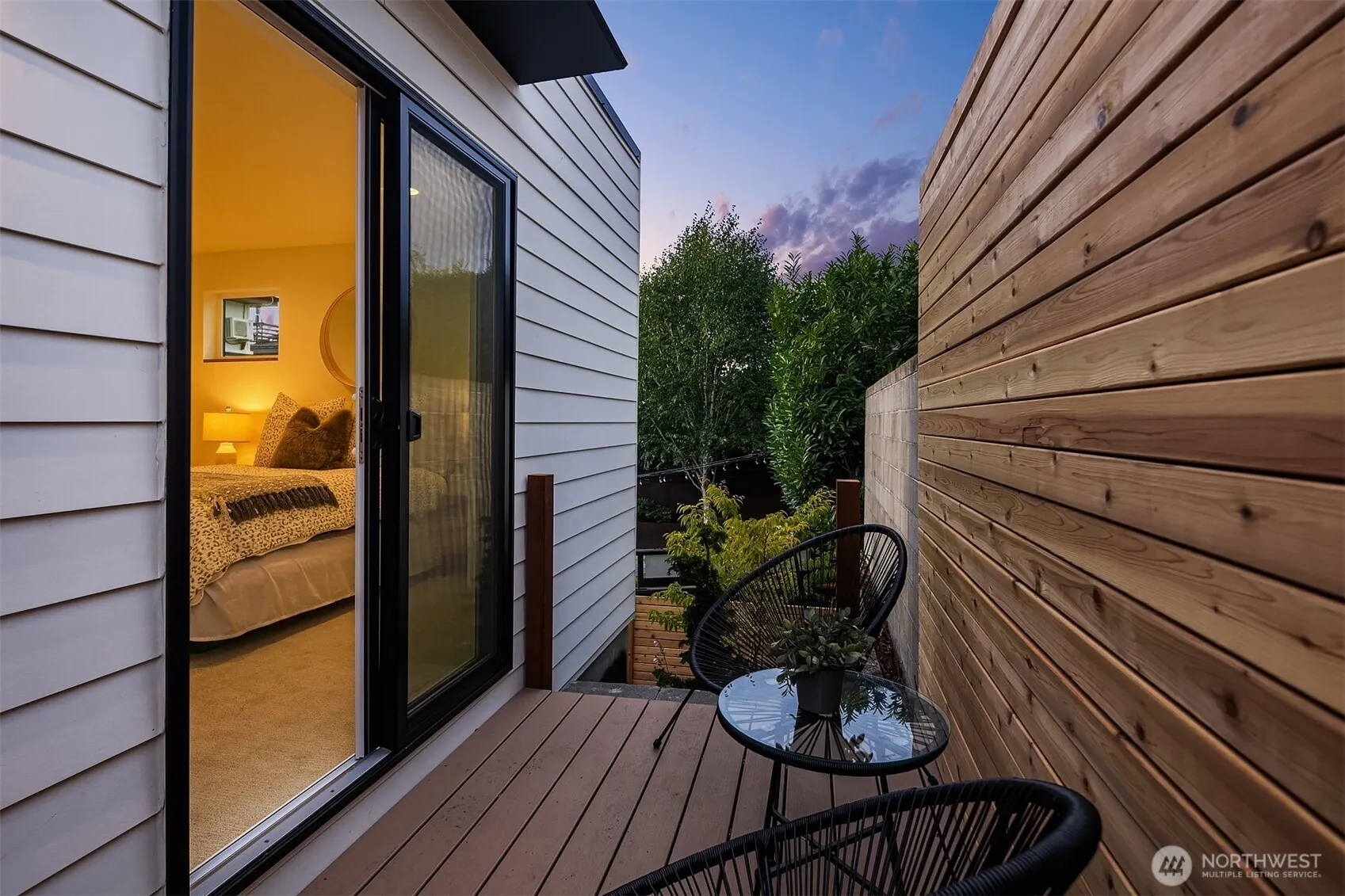 2212 Broadway E, Seattle, WA 98102