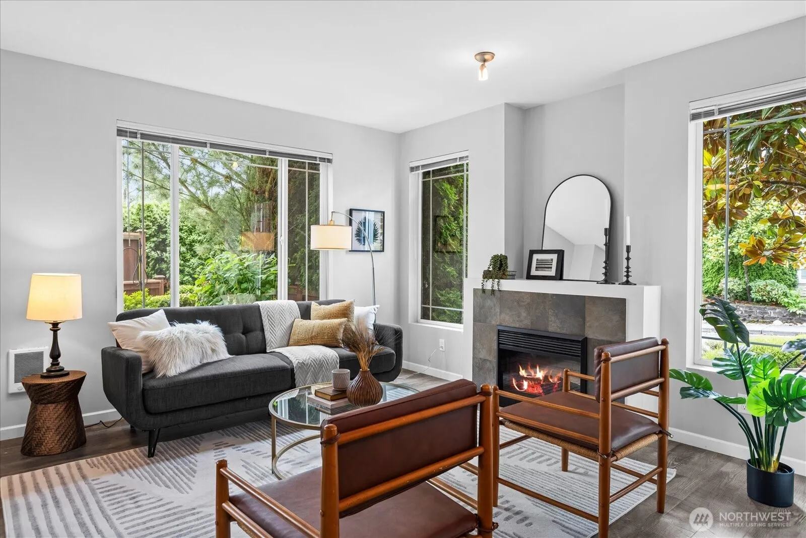 15720 Manor Way #A8, Lynnwood, WA 98087