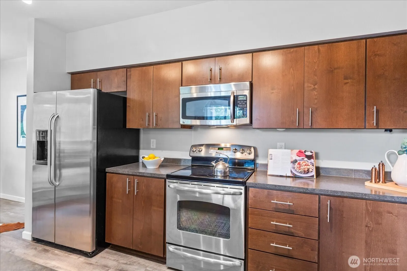 15720 Manor Way #A8, Lynnwood, WA 98087