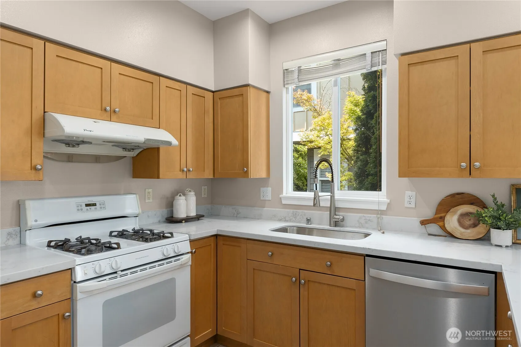 16107 NE 90th Way #3304, Redmond, WA 98052