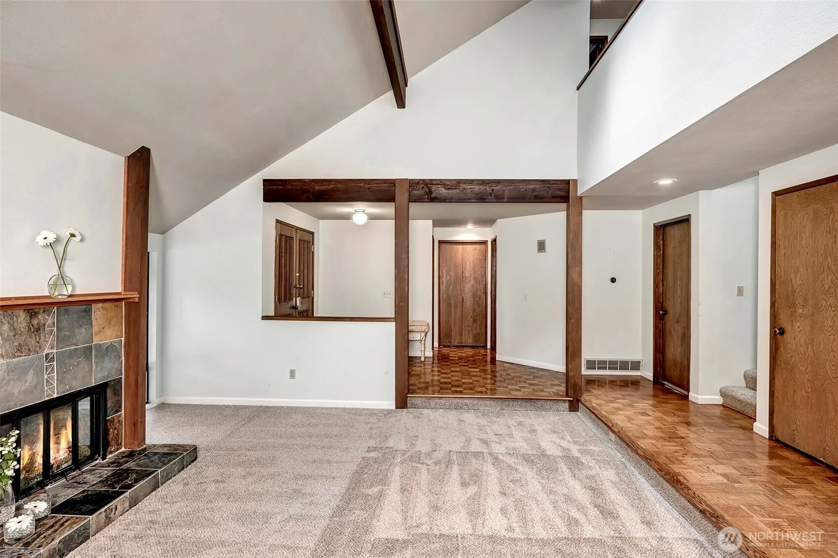 915 147th Place NE, Bellevue, WA 98007