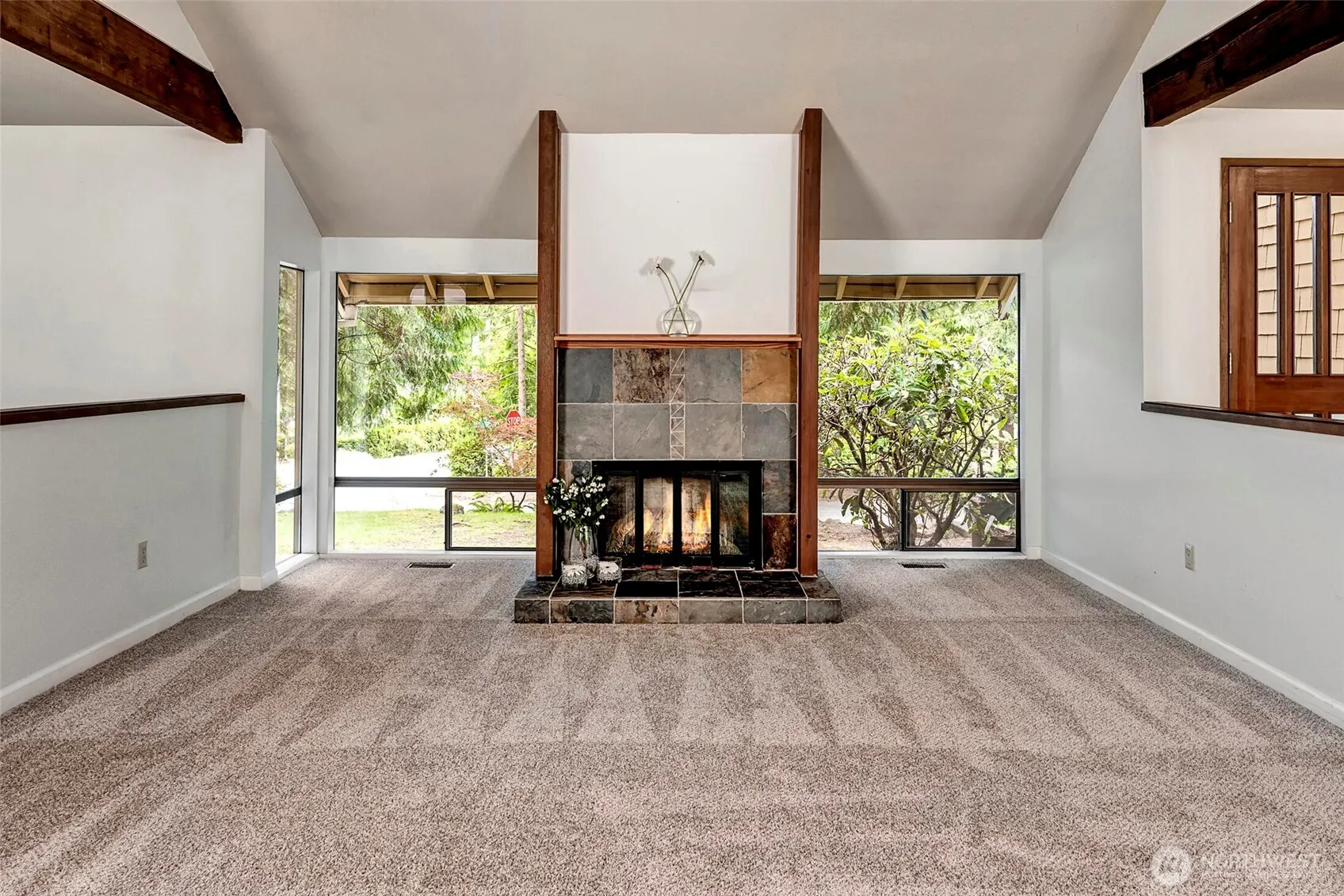 915 147th Place NE, Bellevue, WA 98007