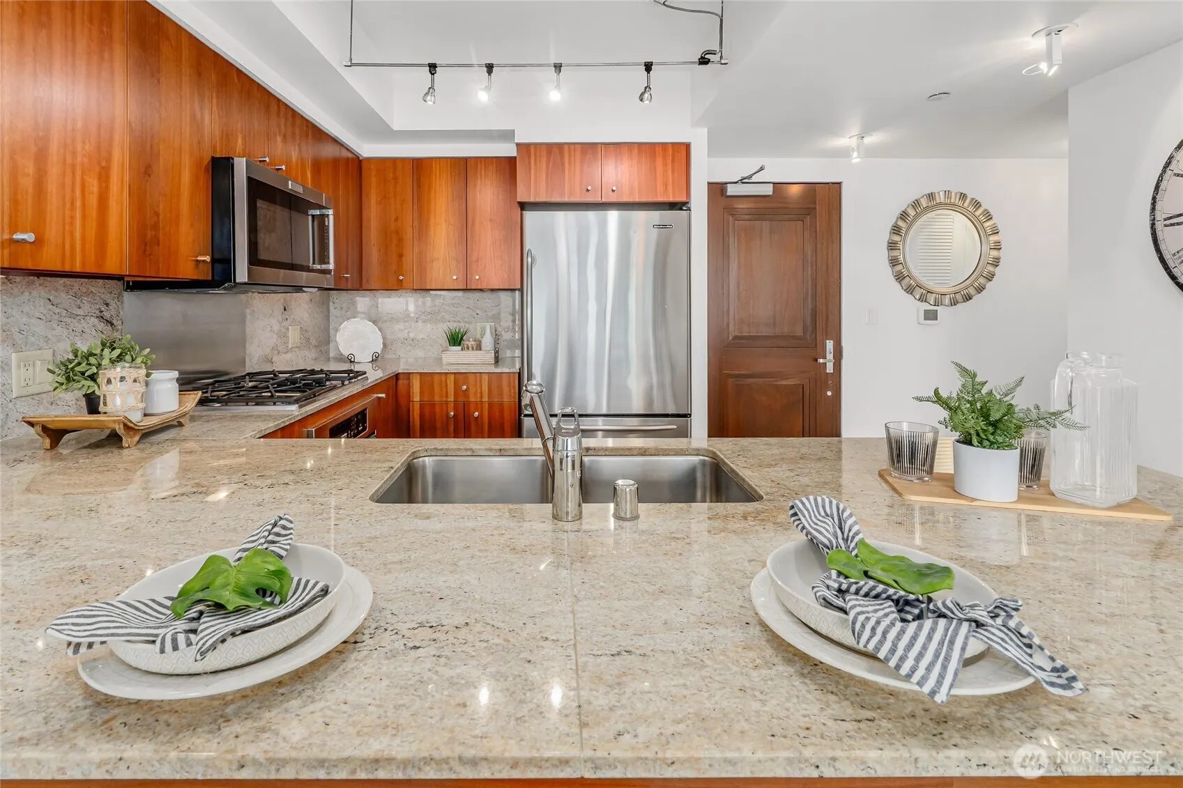 650 Bellevue Way NE #2505, Bellevue, WA 98004