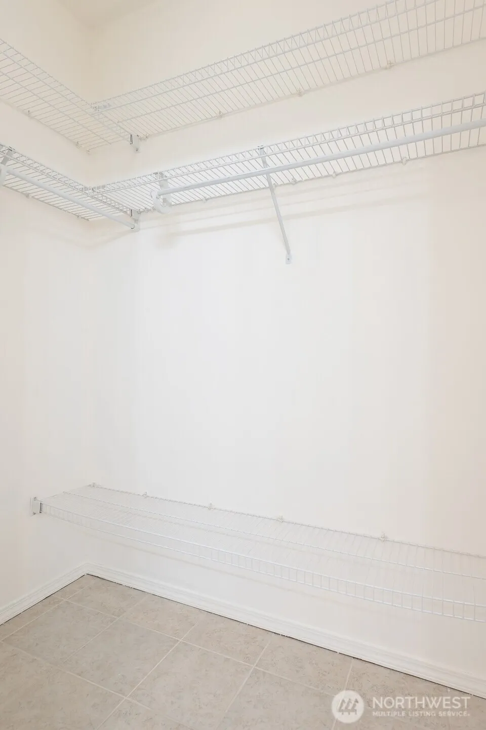 1855 Trossachs Boulevard SE #205, Sammamish, WA 98075-8072