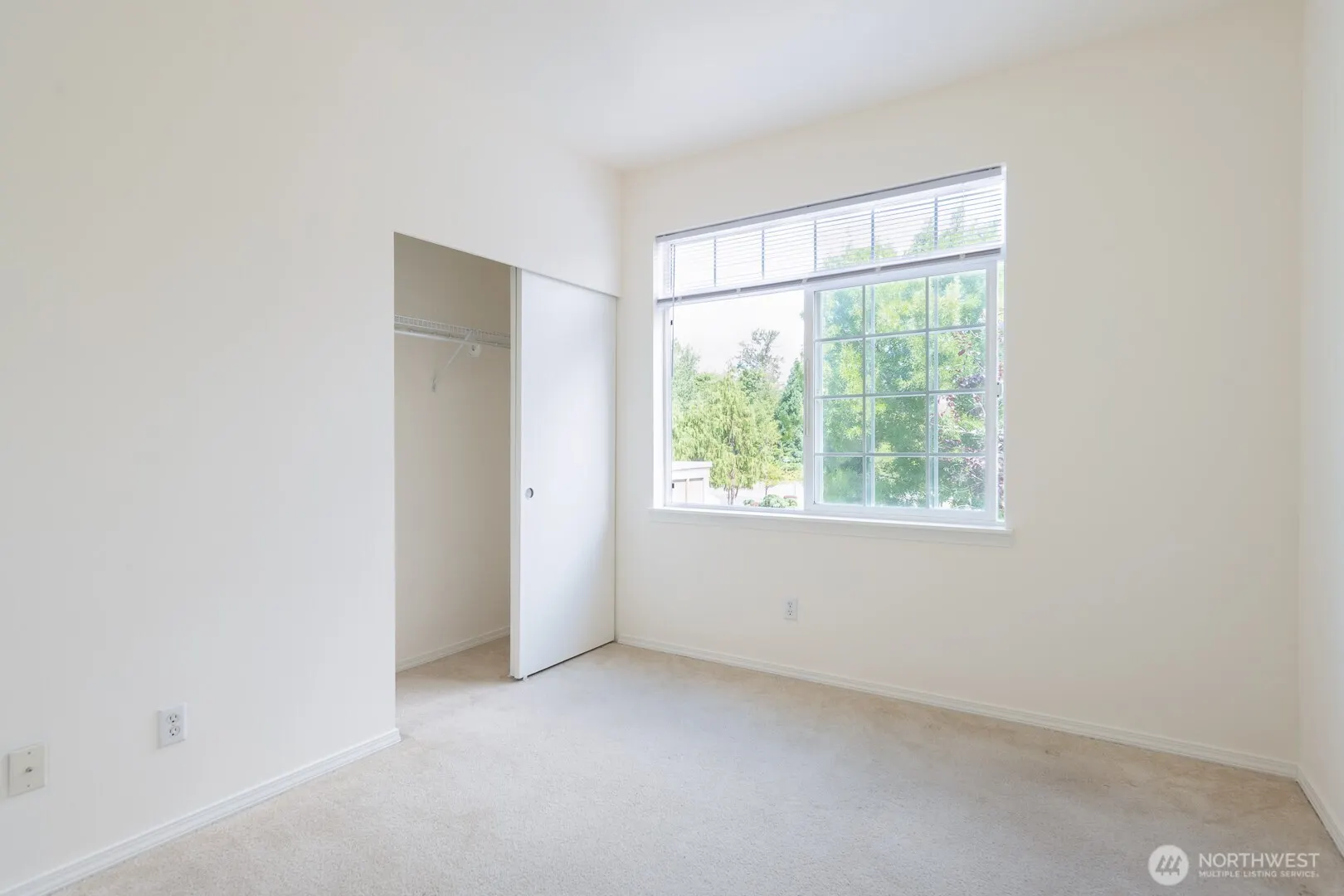 1855 Trossachs Boulevard SE #205, Sammamish, WA 98075-8072