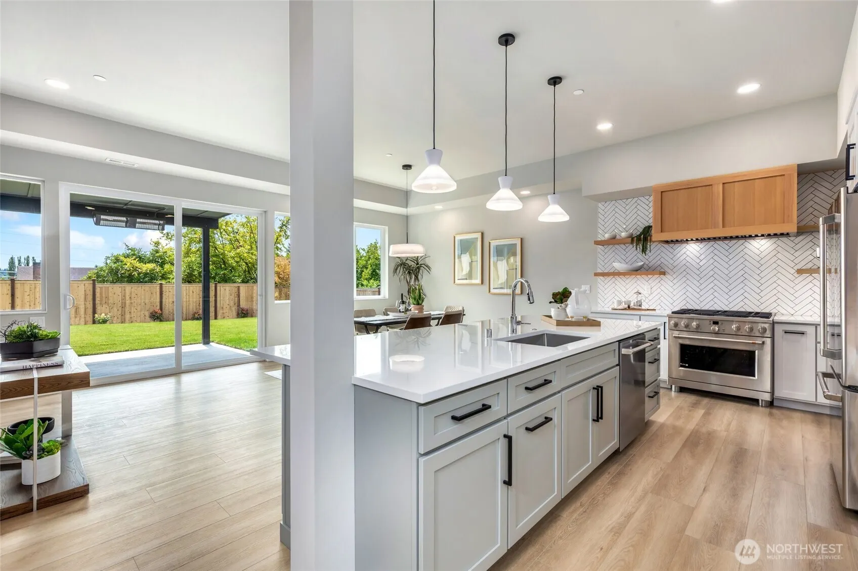 10019 NE 196th Place , Bothell, WA 98011