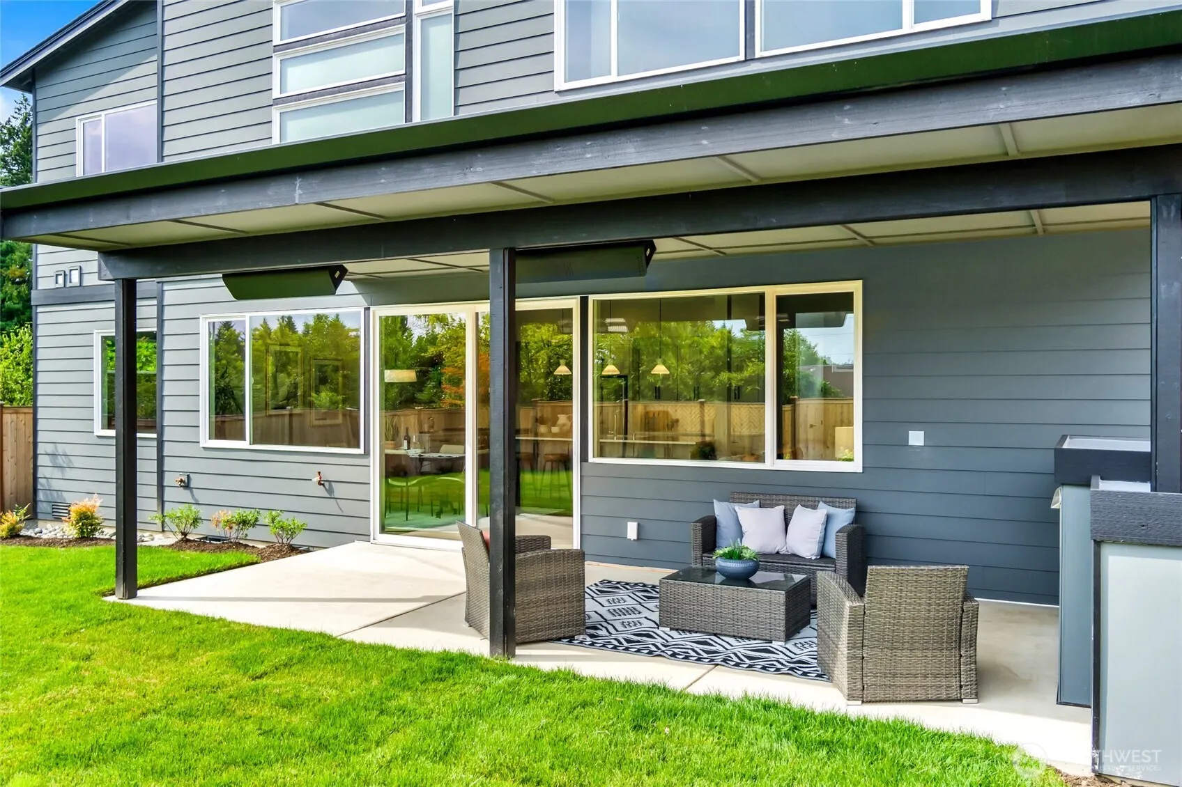 10019 NE 196th Place , Bothell, WA 98011