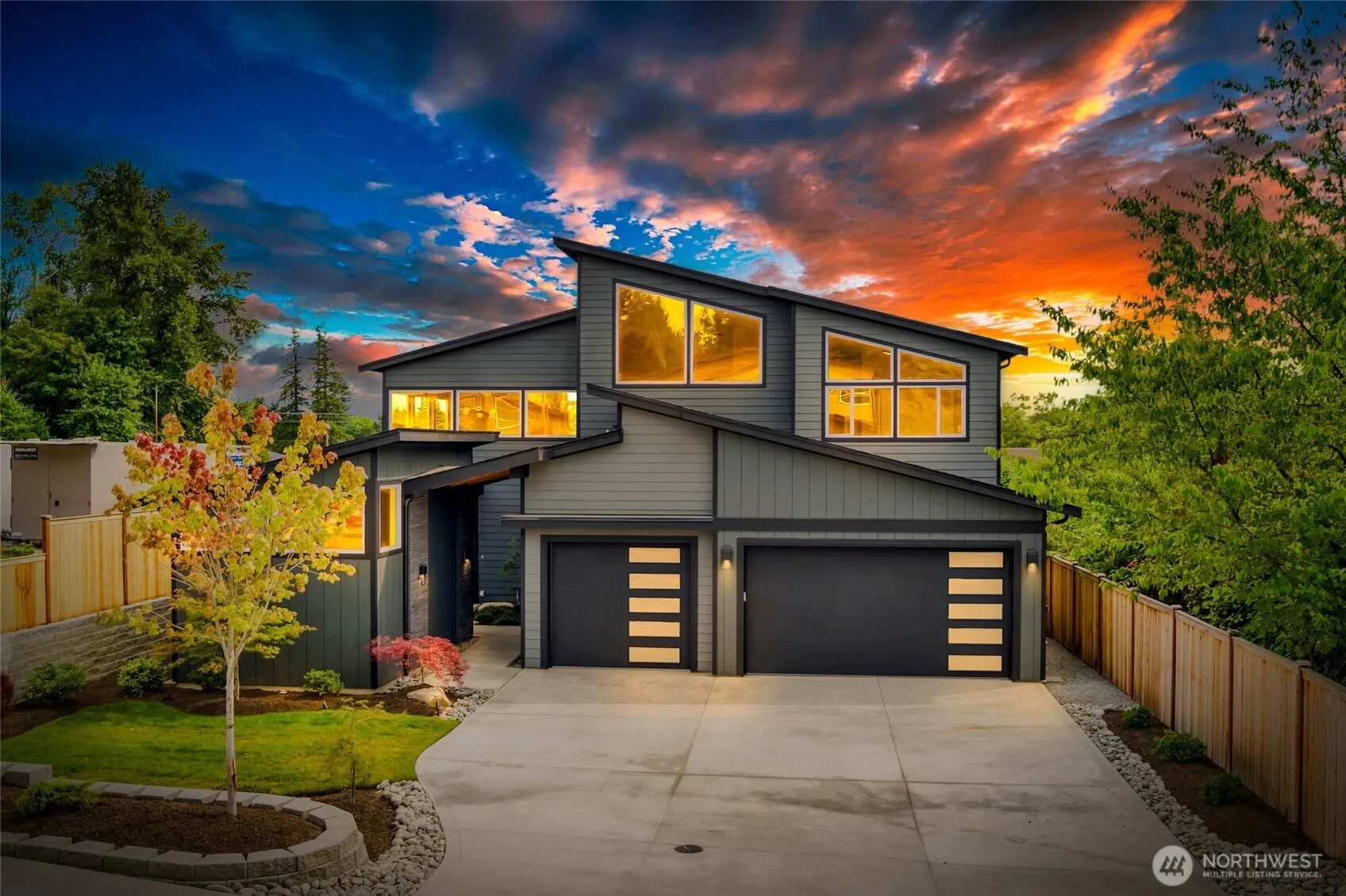 10019 NE 196th Place , Bothell, WA 98011