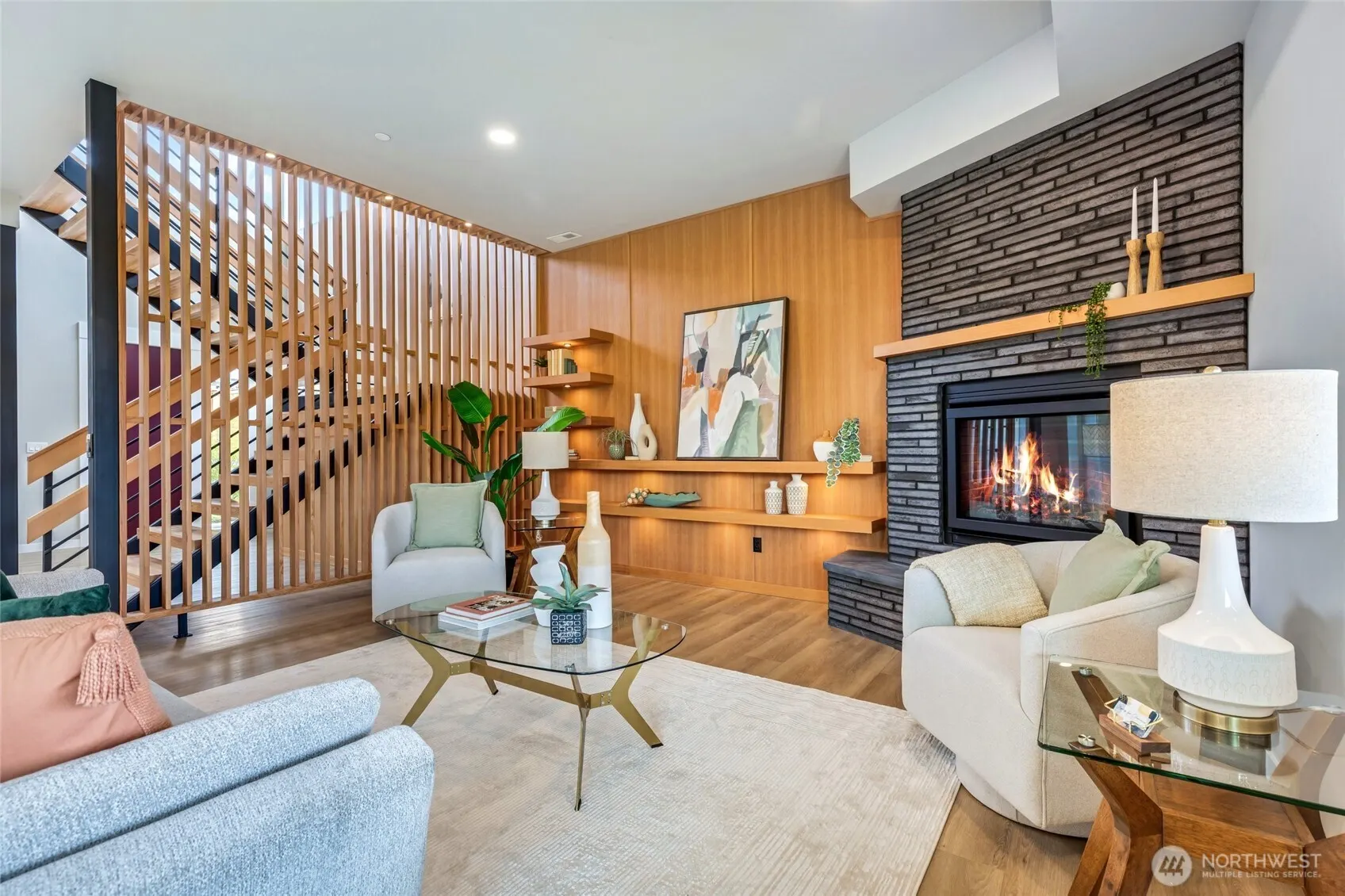 10019 NE 196th Place , Bothell, WA 98011