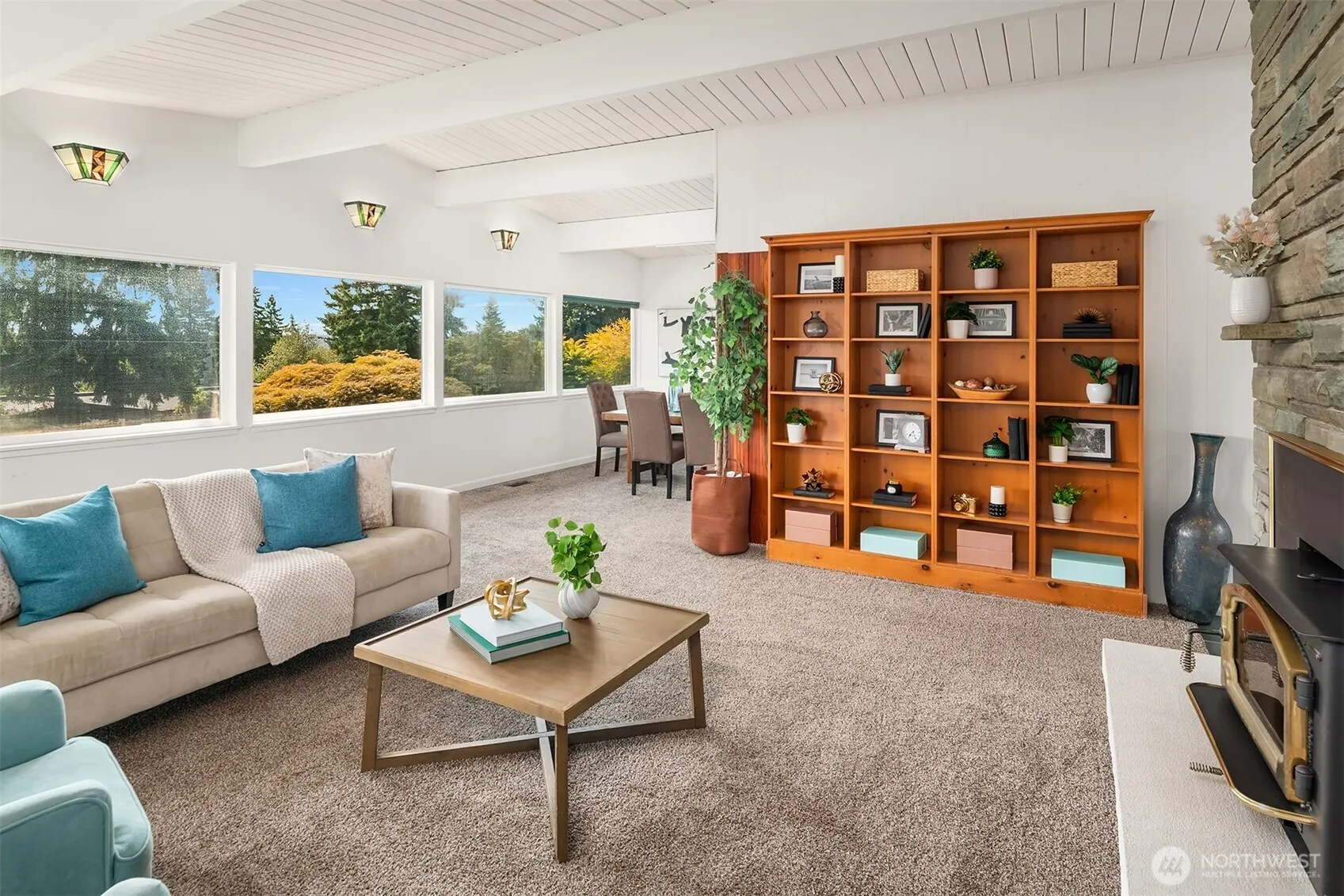 12456 SE 26th Place , Bellevue, WA 98005-4157