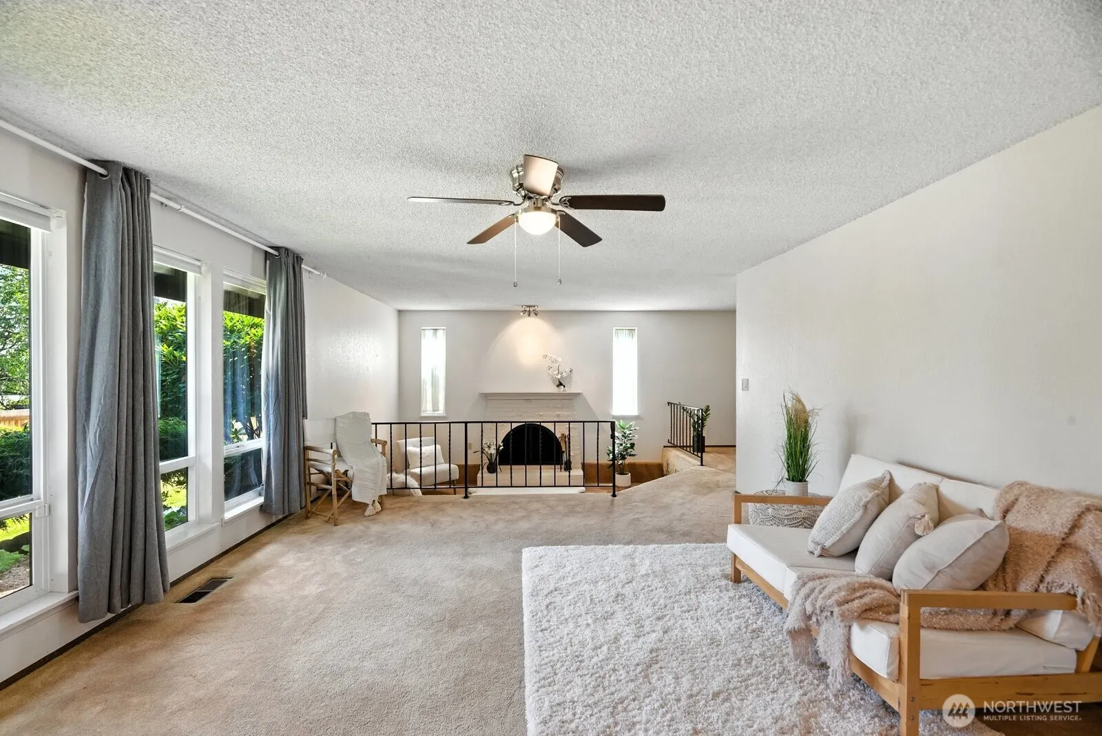 17828 Larch Way , Lynnwood, WA 98037