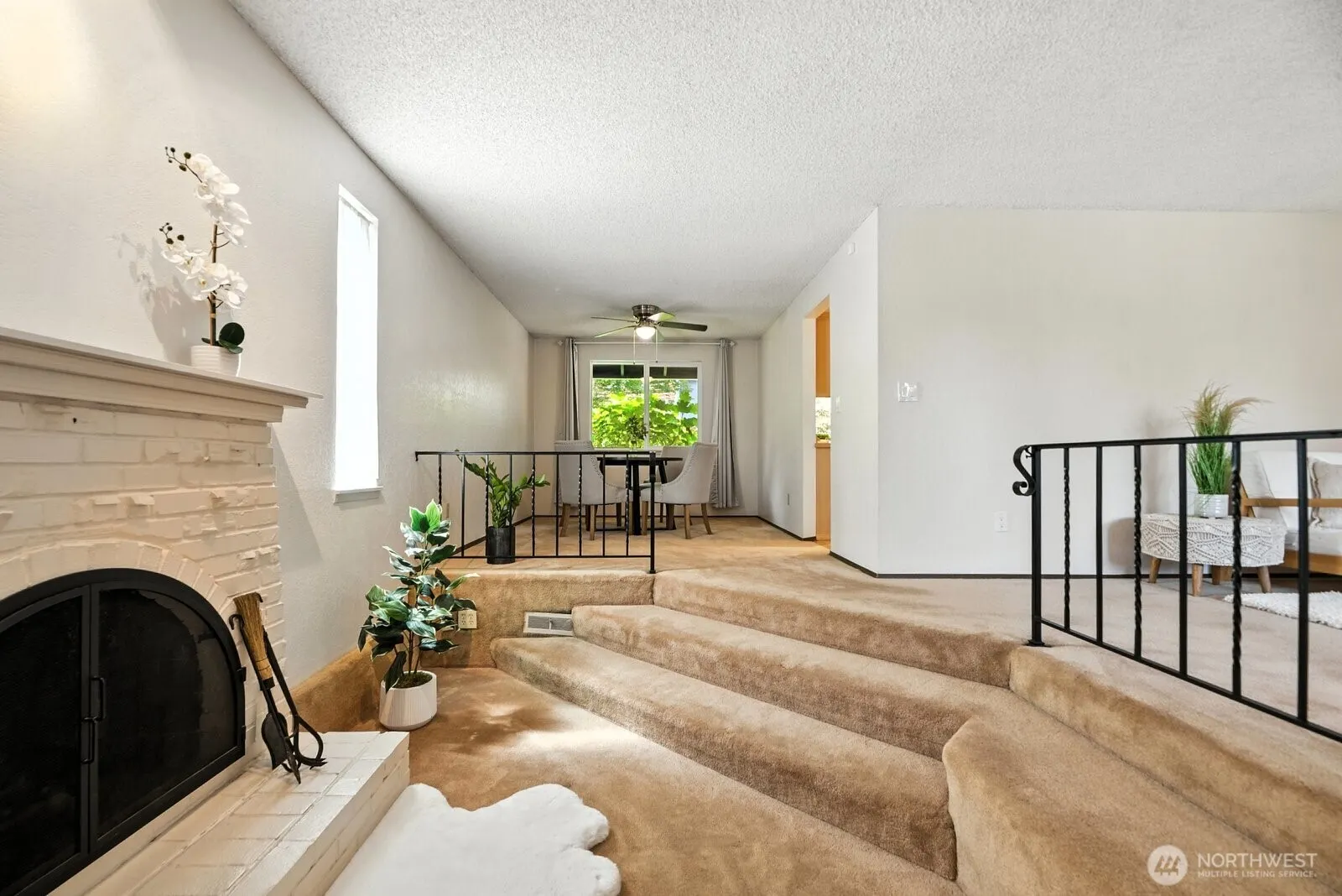 17828 Larch Way , Lynnwood, WA 98037