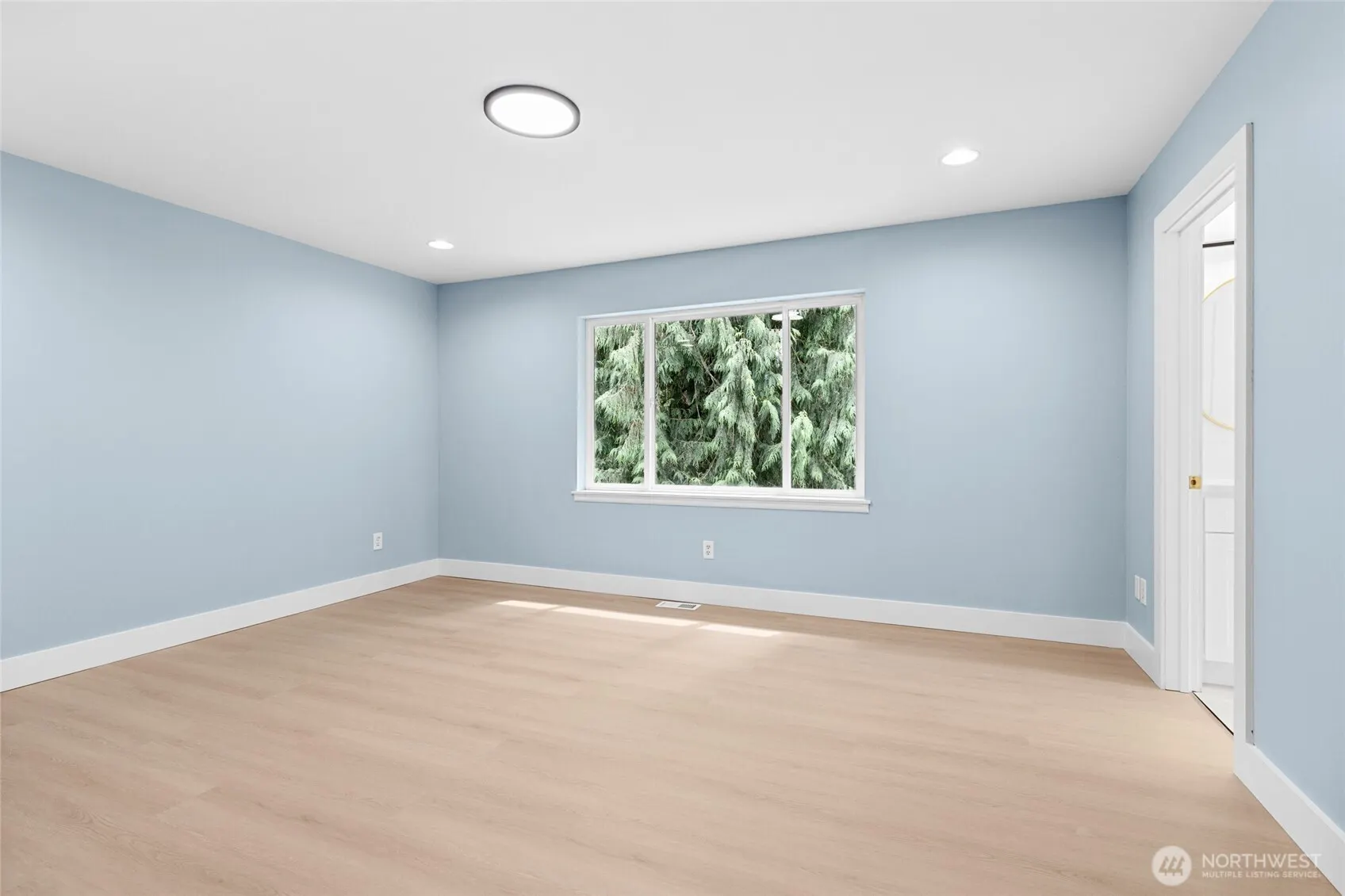 21927 45th Avenue SE, Bothell, WA 98021