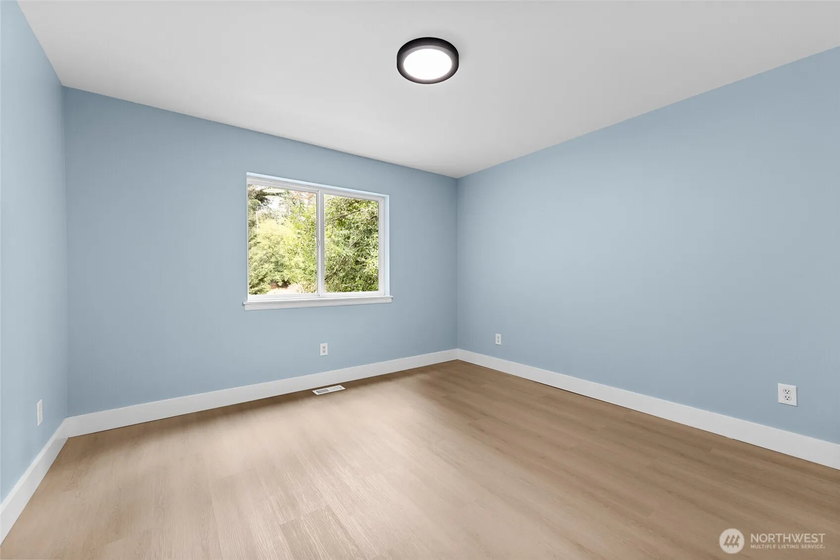 21927 45th Avenue SE, Bothell, WA 98021