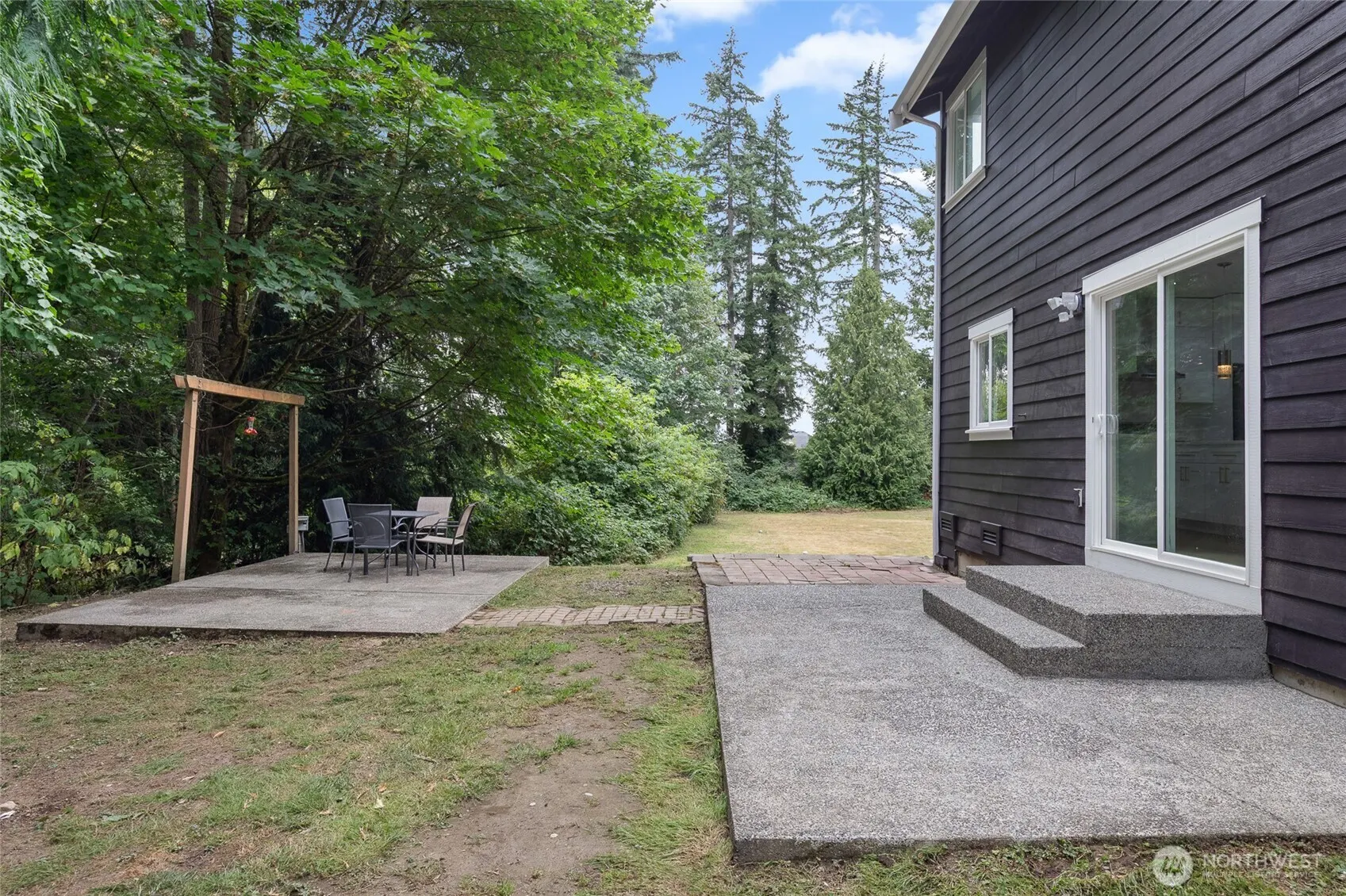 21927 45th Avenue SE, Bothell, WA 98021