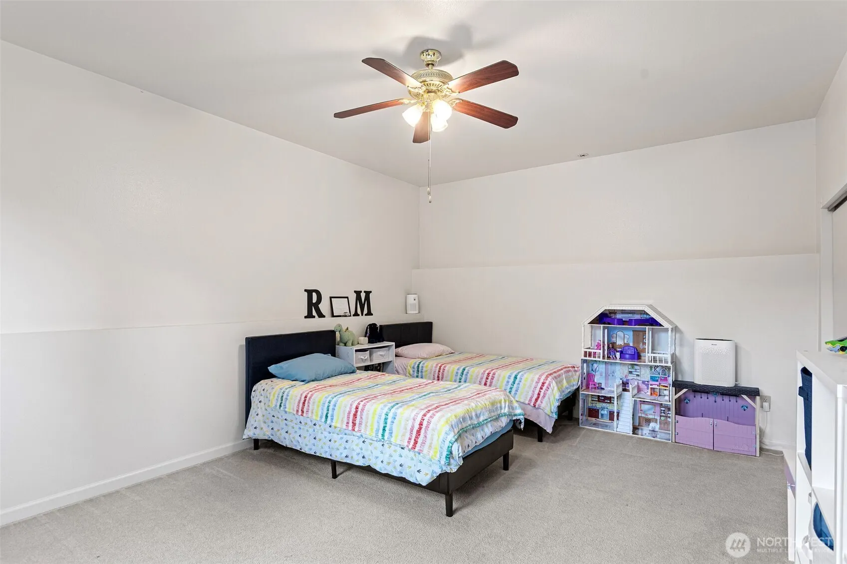 16824 266th Avenue SE, Issaquah, WA 98027