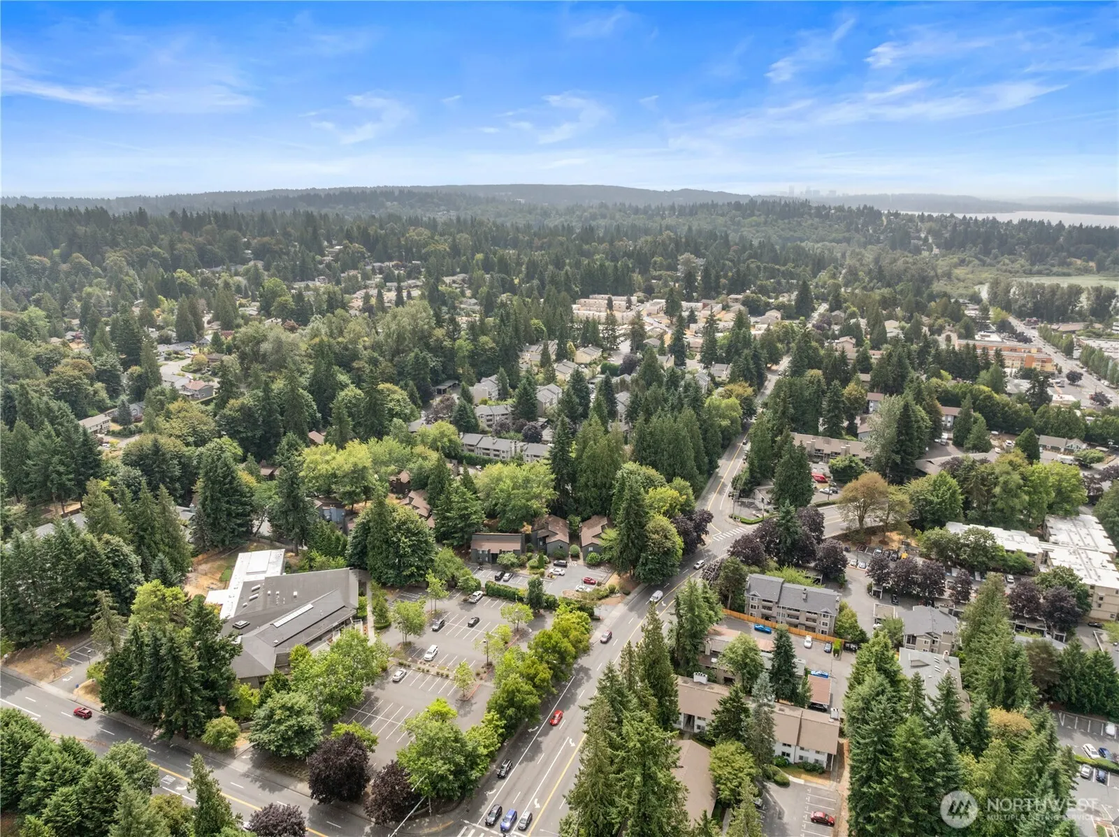 10005 NE 123rd Street #D, Kirkland, WA 98034