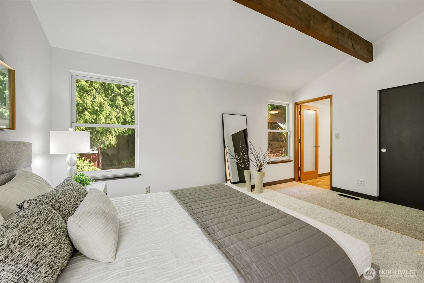 8010 NE 115th Way , Kirkland, WA 98034