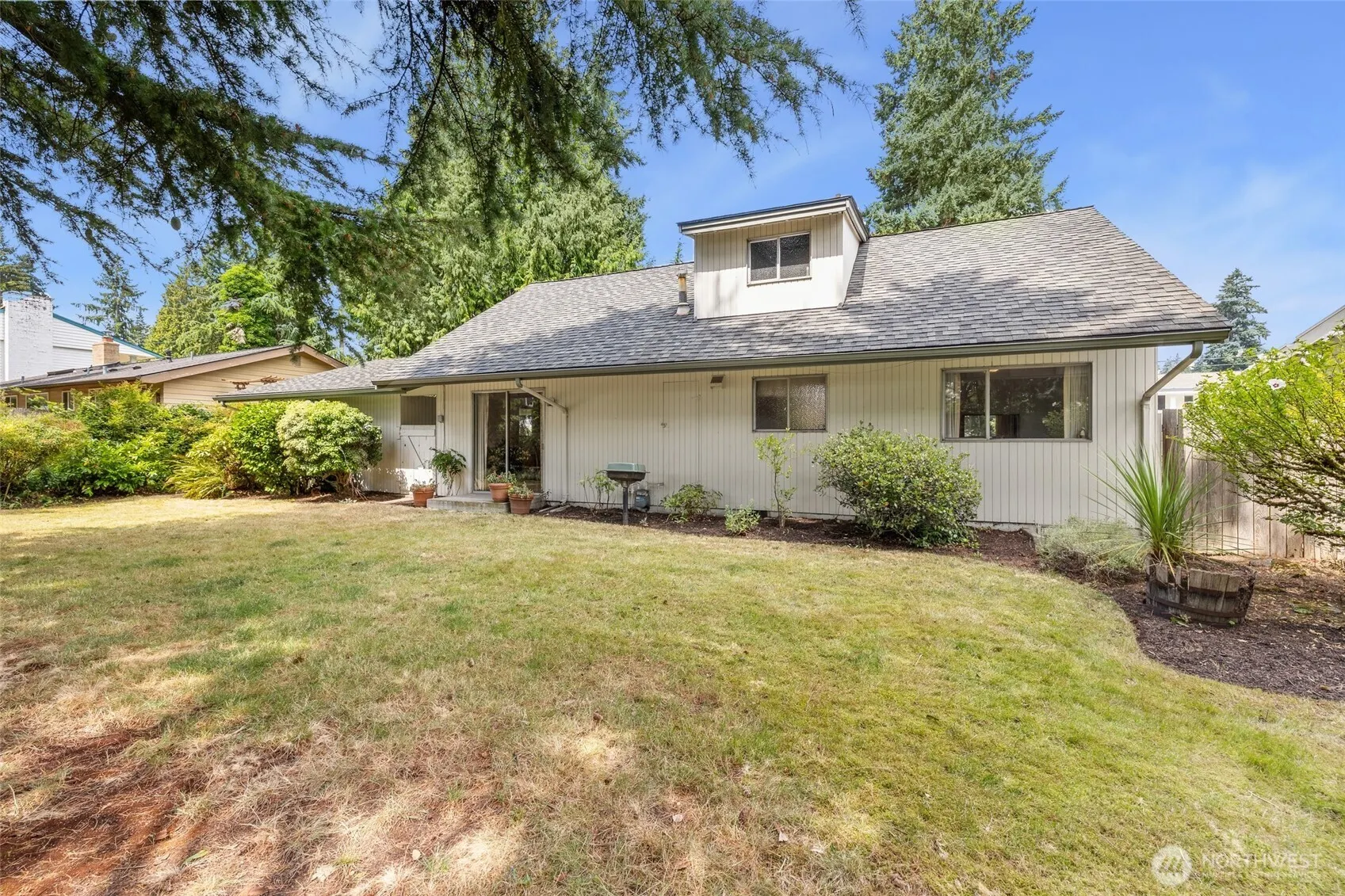 15327 NE 1ST Street , Bellevue, WA 98007