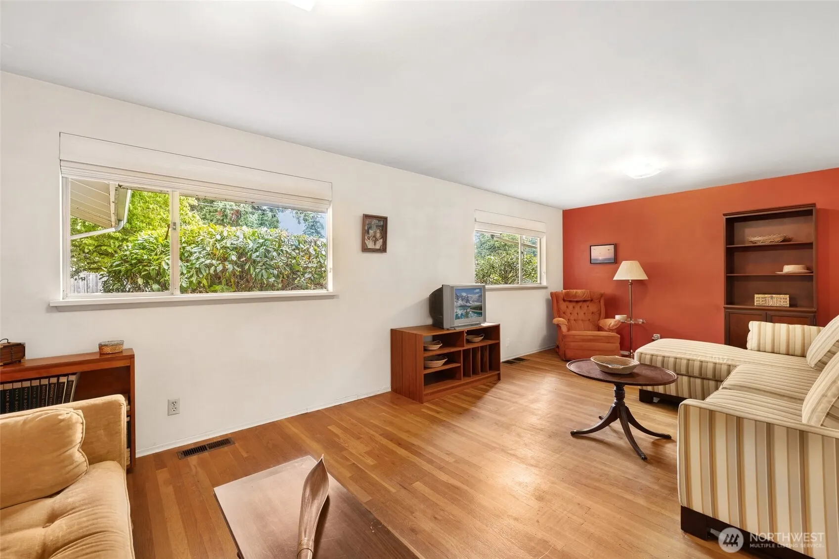 15327 NE 1ST Street , Bellevue, WA 98007