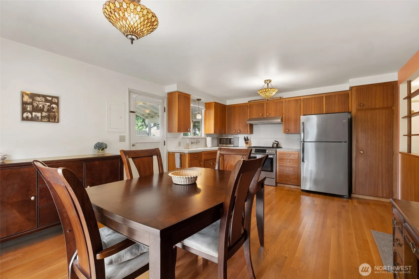 15327 NE 1ST Street , Bellevue, WA 98007