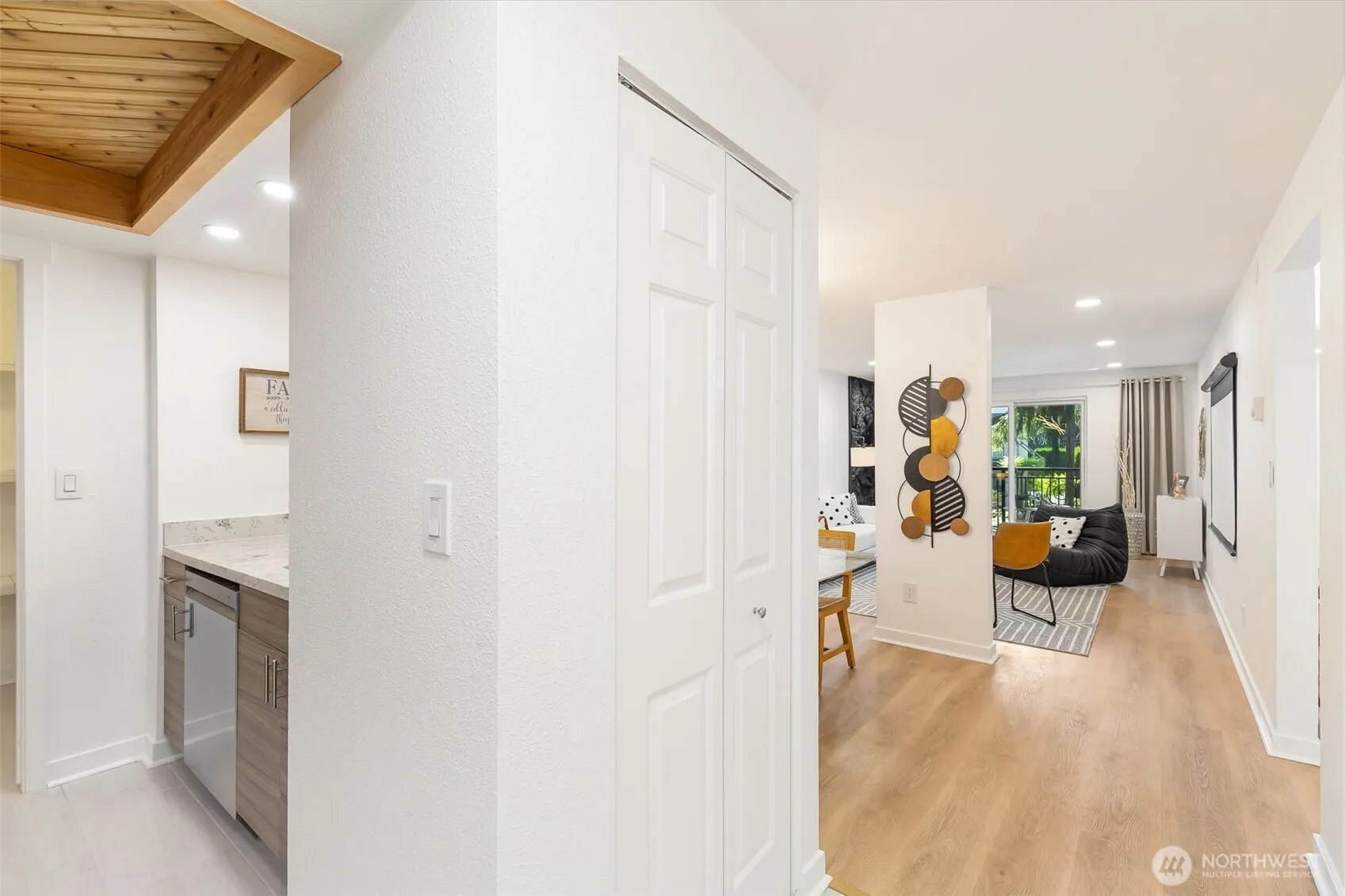 14620 NE 31st Street #E202, Bellevue, WA 98007