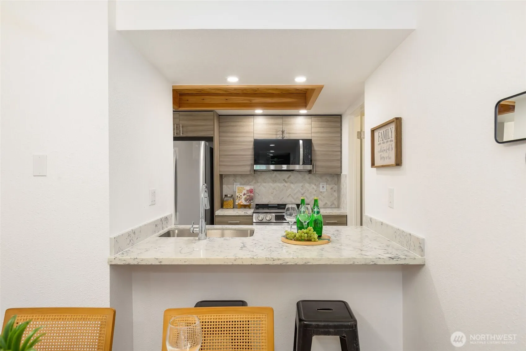 14620 NE 31st Street #E202, Bellevue, WA 98007