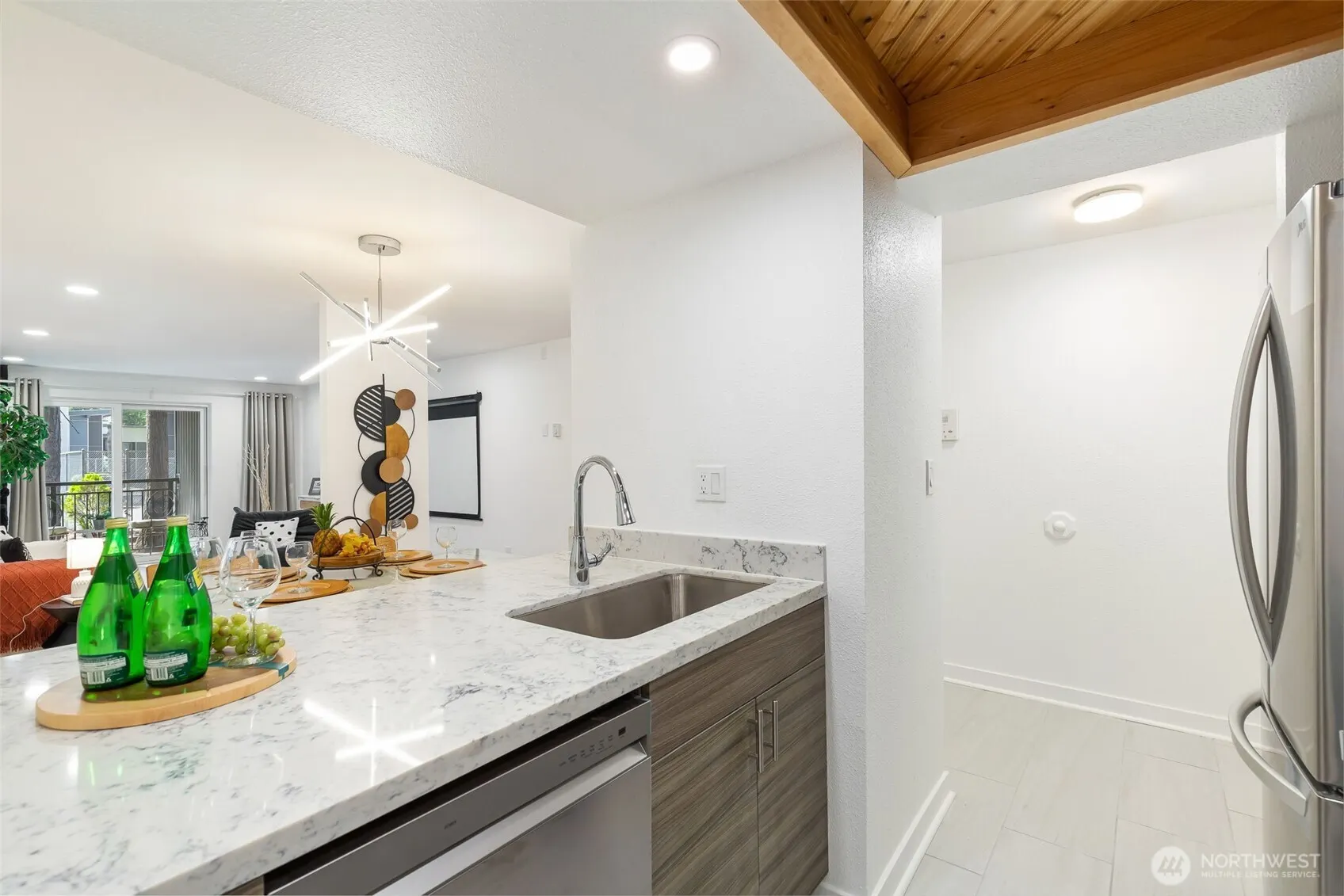 14620 NE 31st Street #E202, Bellevue, WA 98007