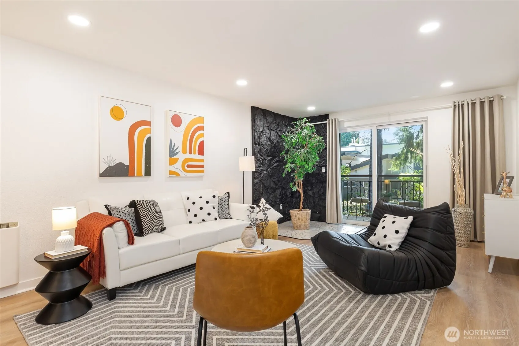 14620 NE 31st Street #E202, Bellevue, WA 98007