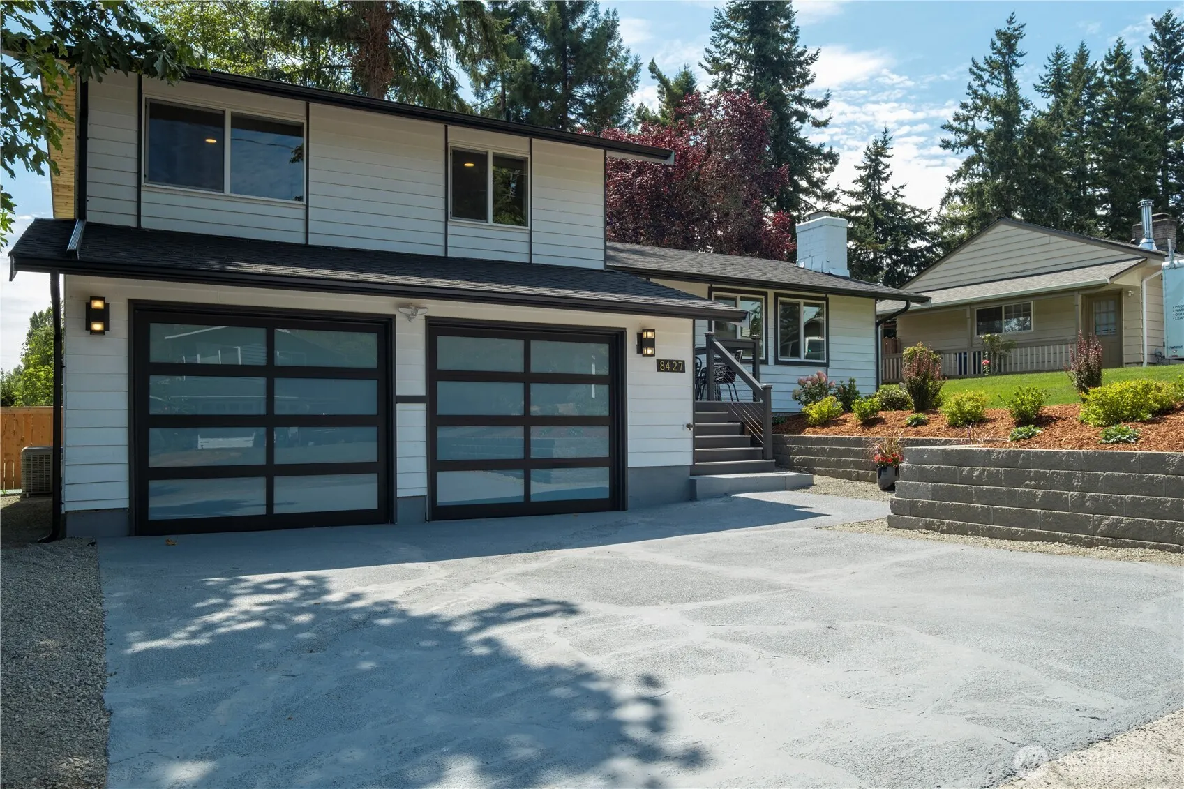 8427 NE 144th Pl , Kirkland, WA 98034