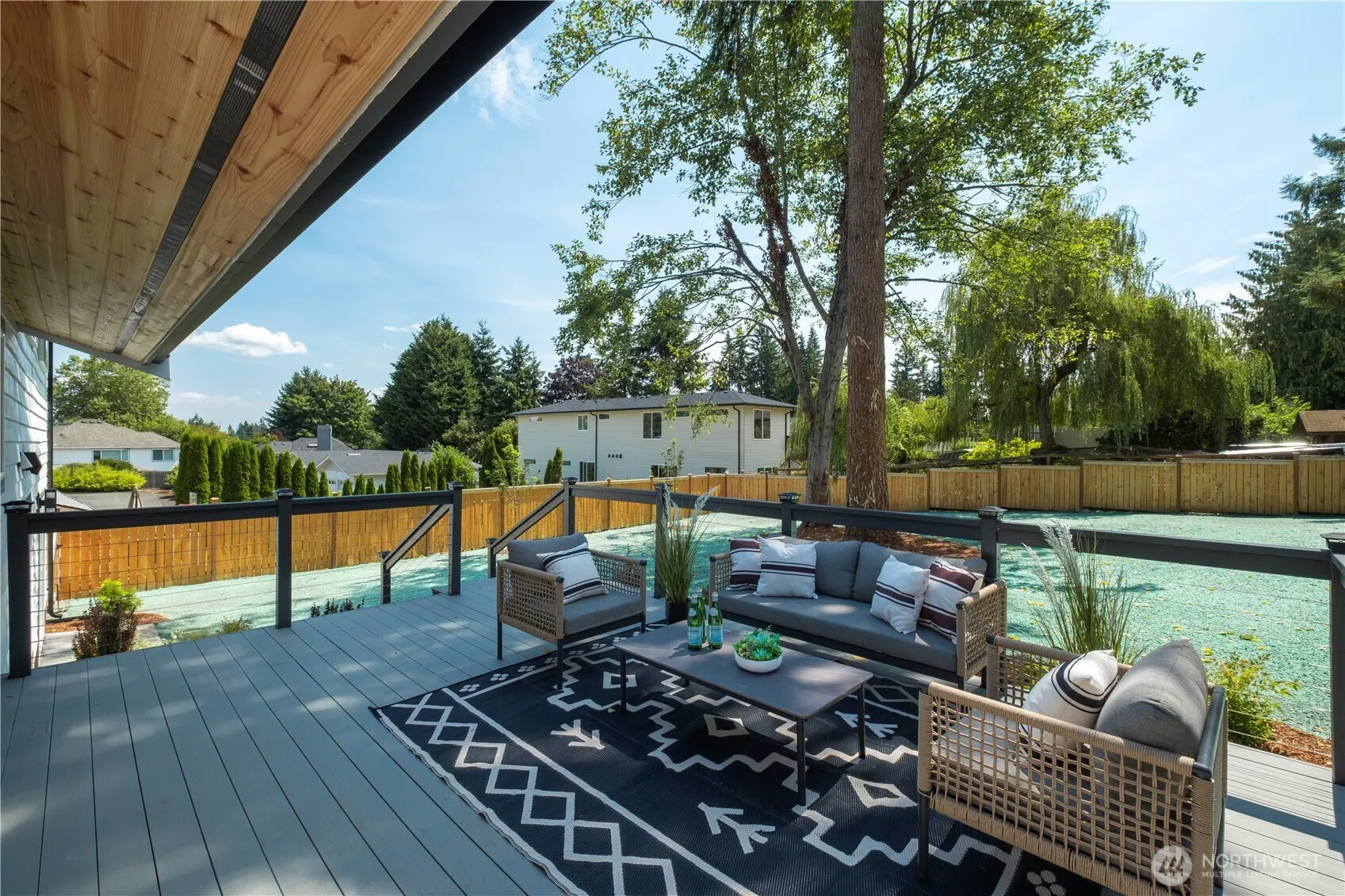 8427 NE 144th Pl , Kirkland, WA 98034