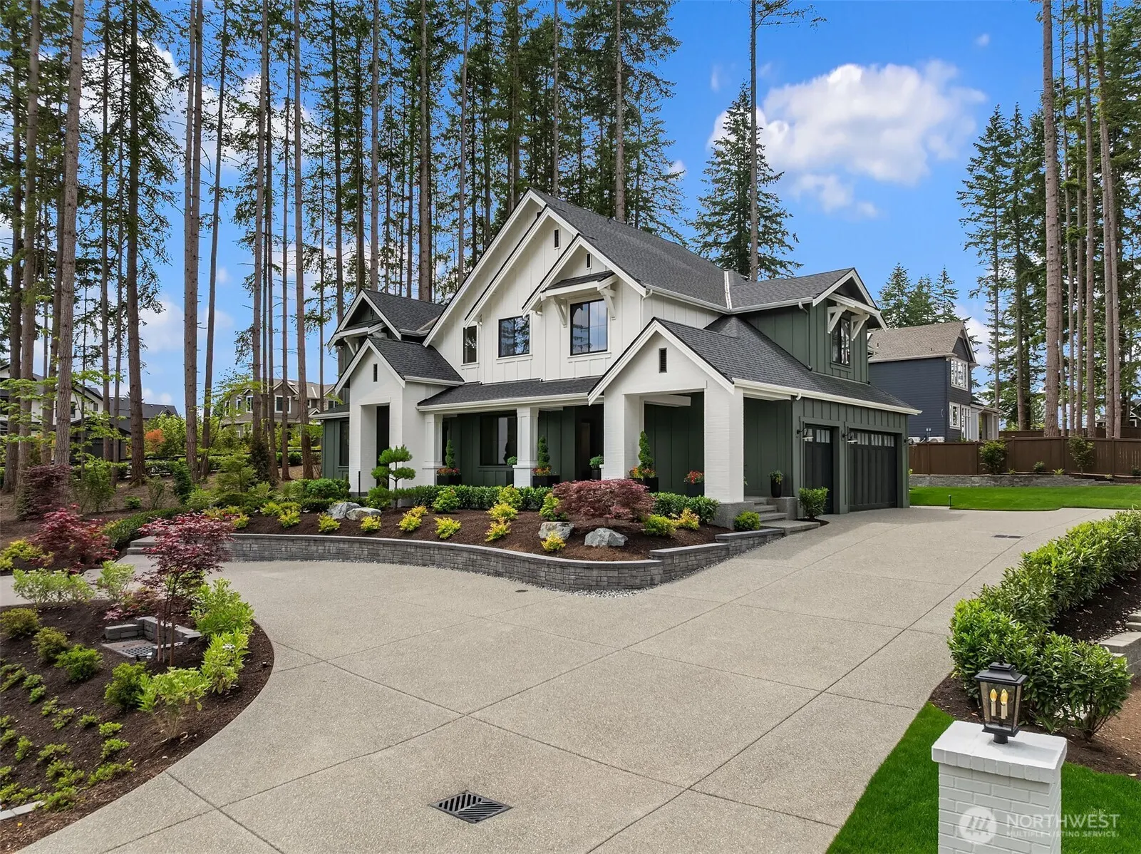 15319 154th Avenue NE, Woodinville, WA 98072