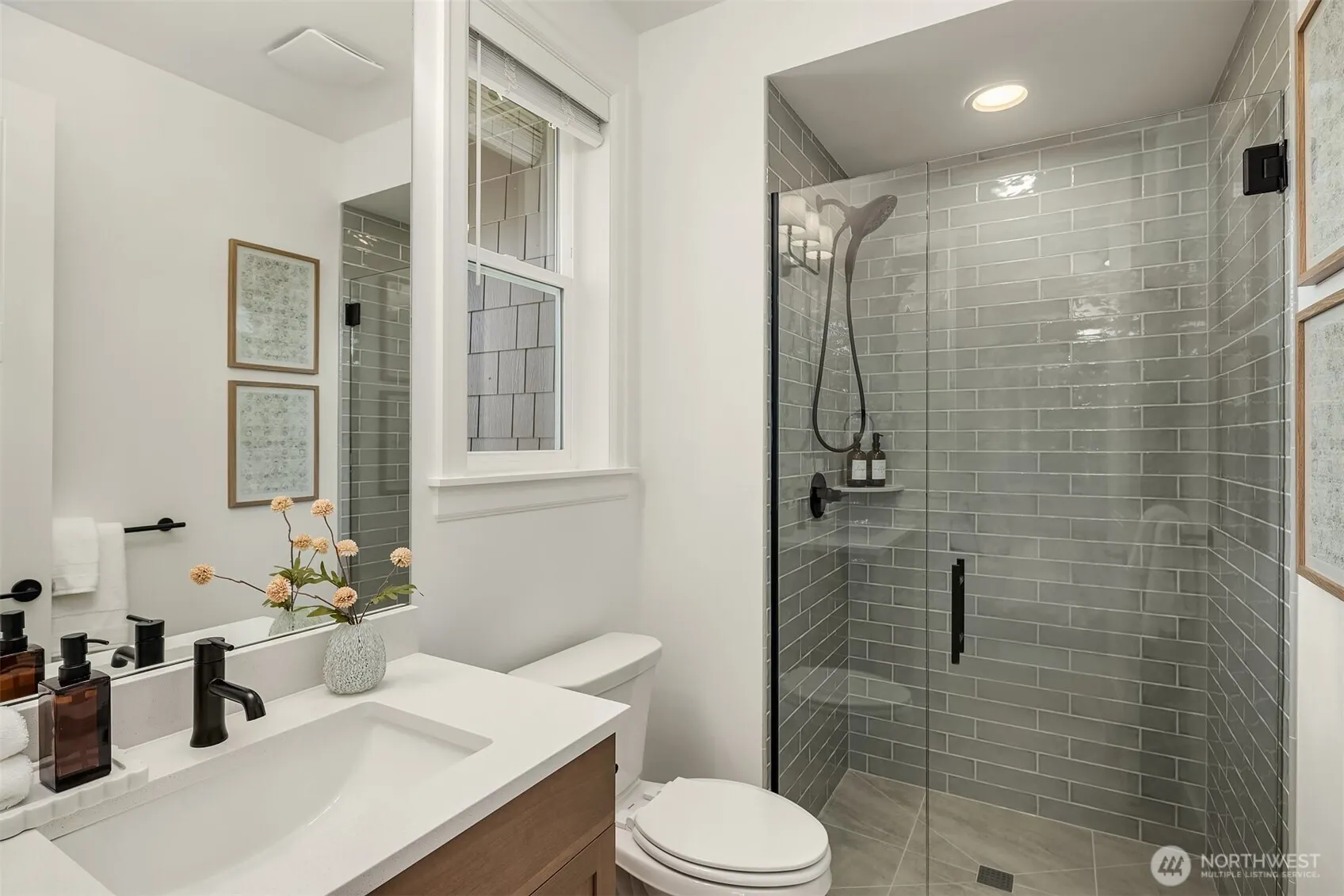 15319 154th Avenue NE, Woodinville, WA 98072