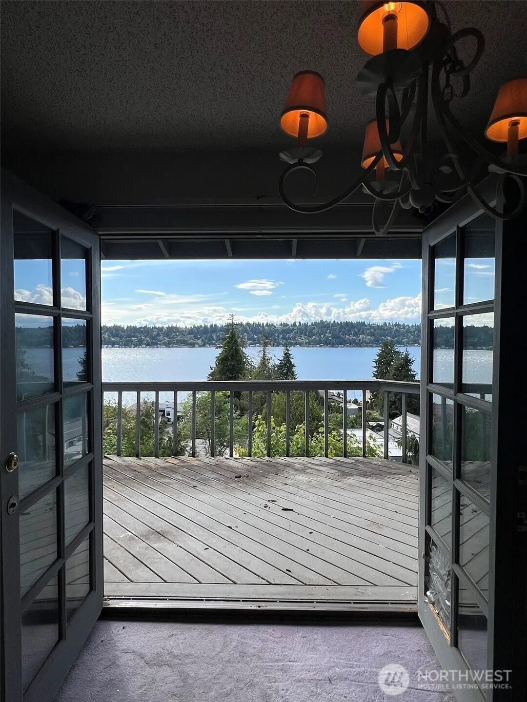 13461 64th Place NE, Kirkland, WA 98034