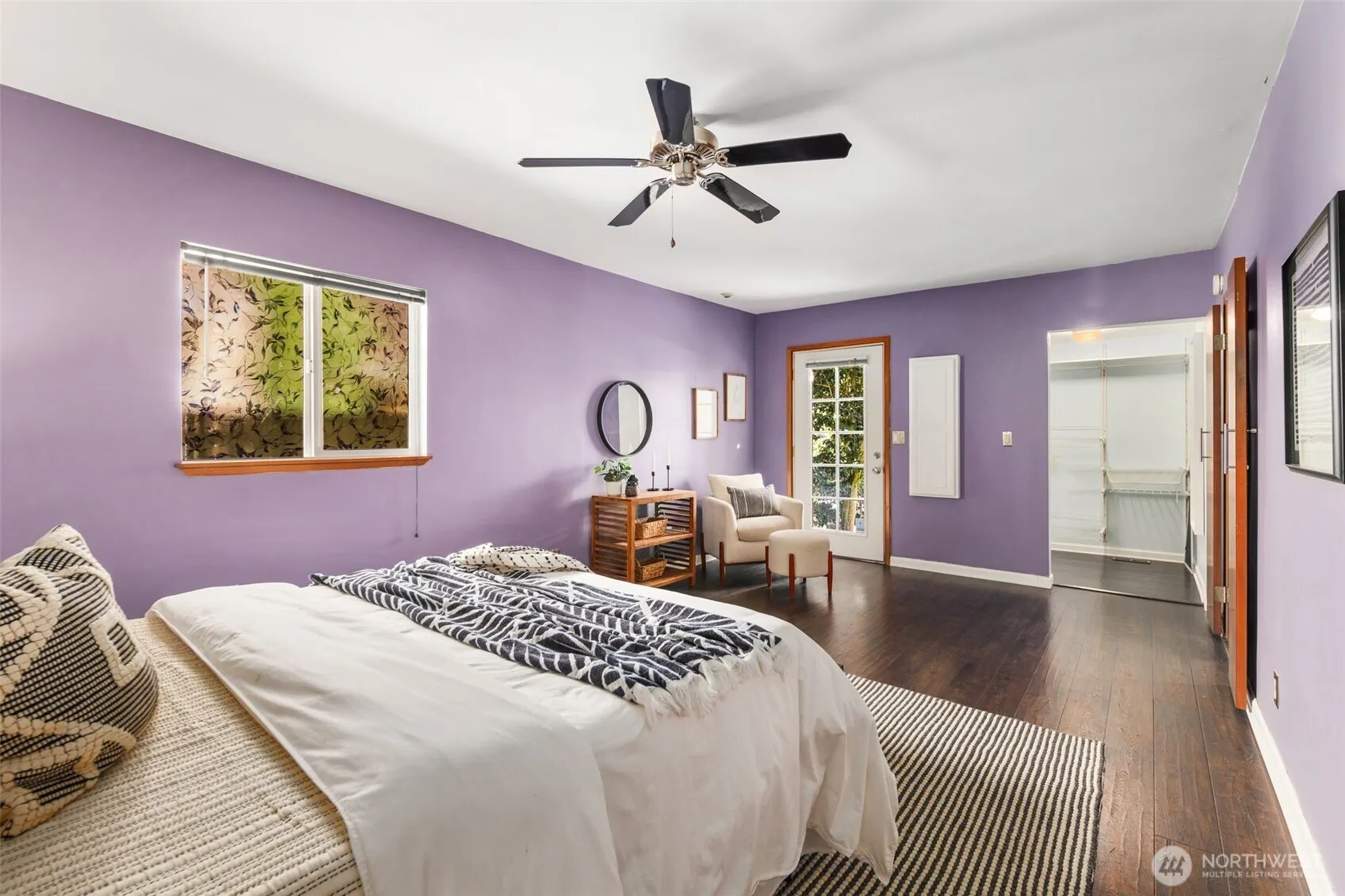335 N 103rd Street , Seattle, WA 98133