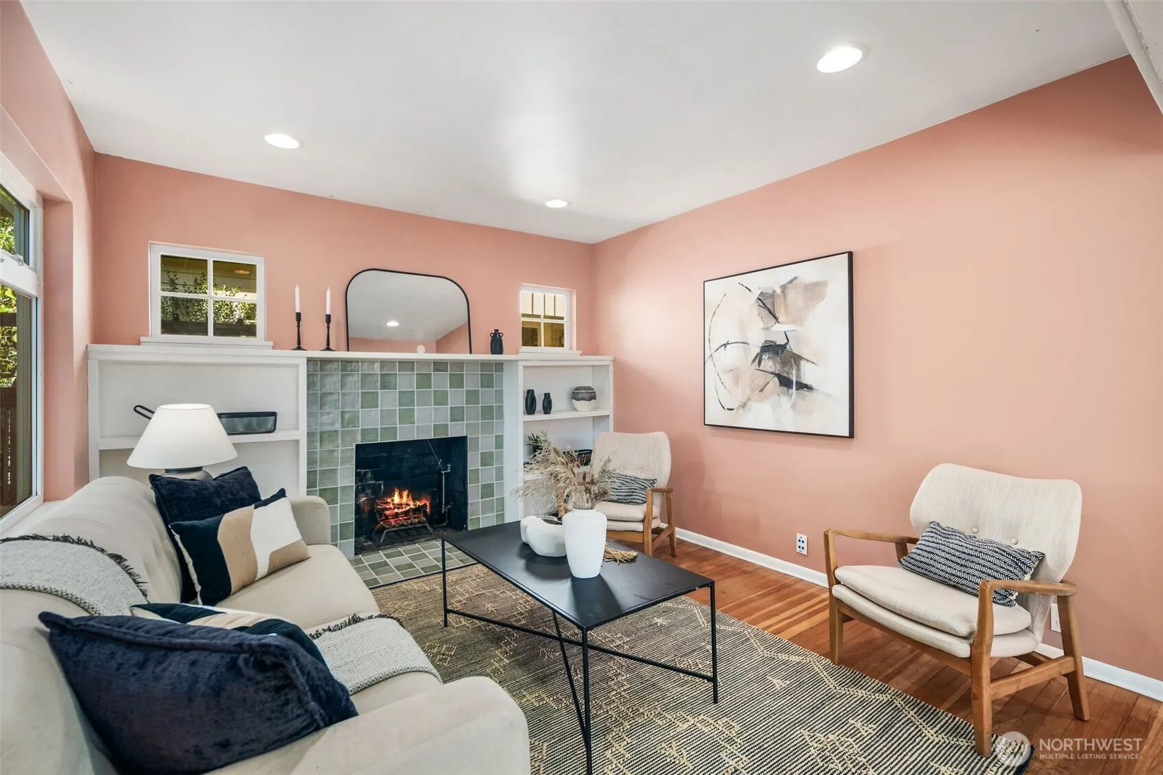 335 N 103rd Street , Seattle, WA 98133