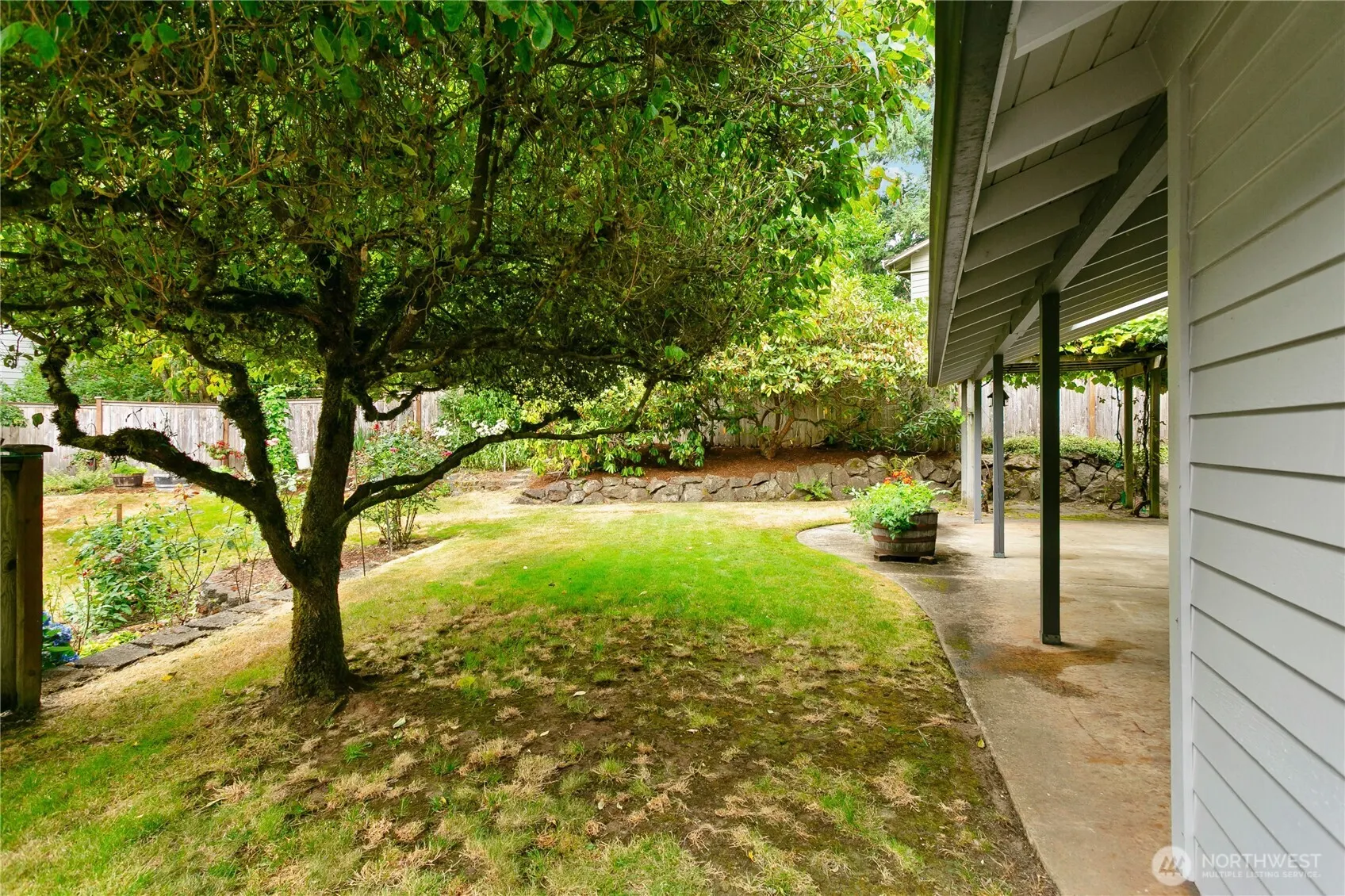 6609 141st Place NE, Redmond, WA 98052