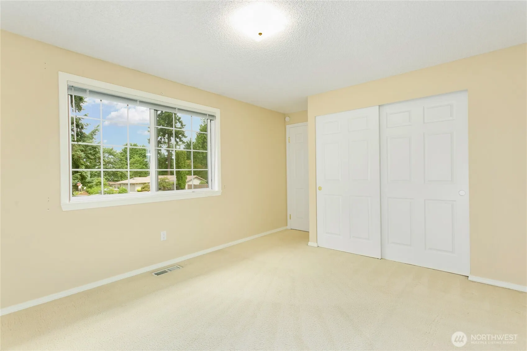 6609 141st Place NE, Redmond, WA 98052