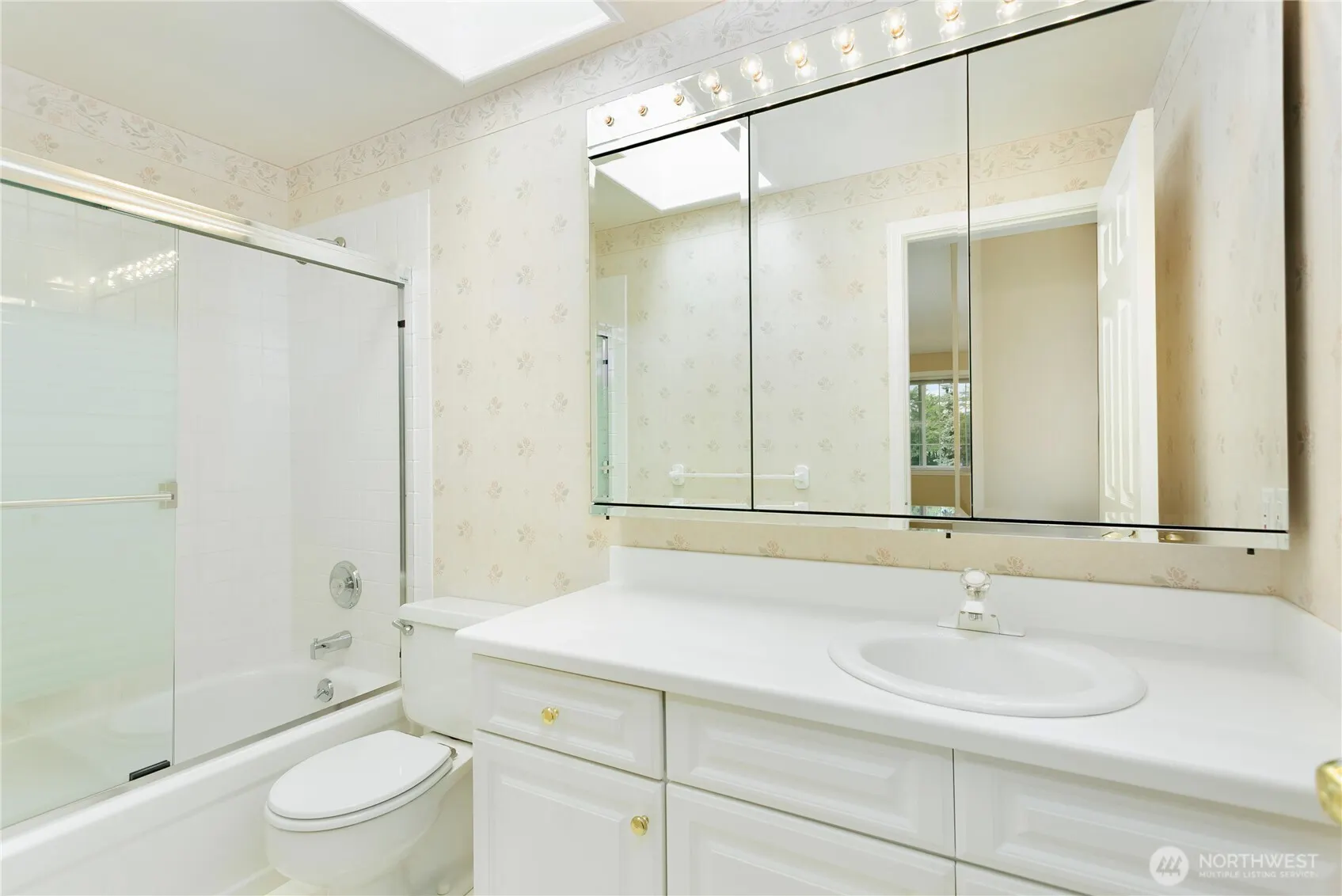6609 141st Place NE, Redmond, WA 98052