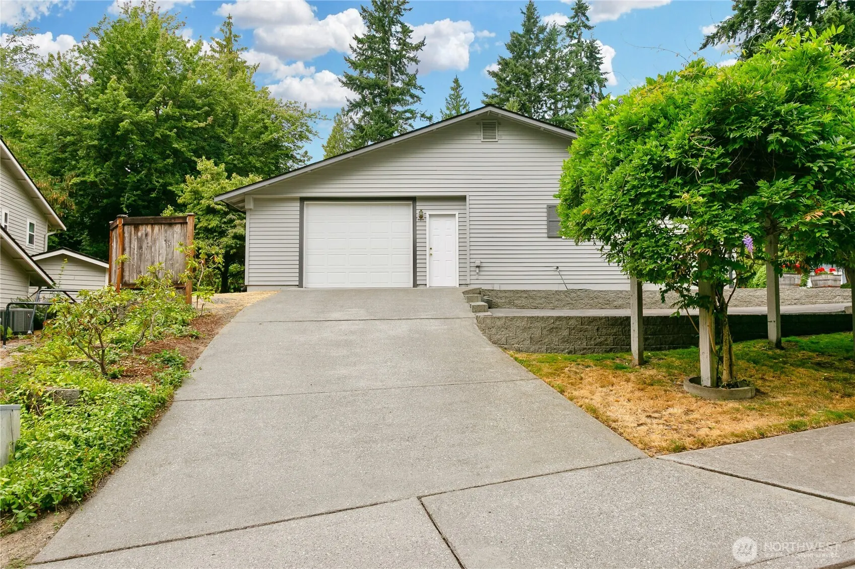 6609 141st Place NE, Redmond, WA 98052