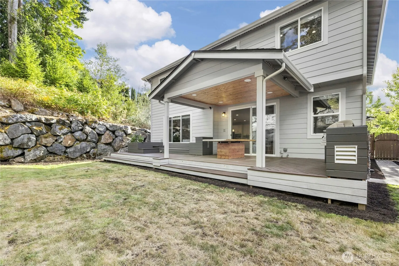 4996 233nd Avenue SE, Issaquah, WA 98029