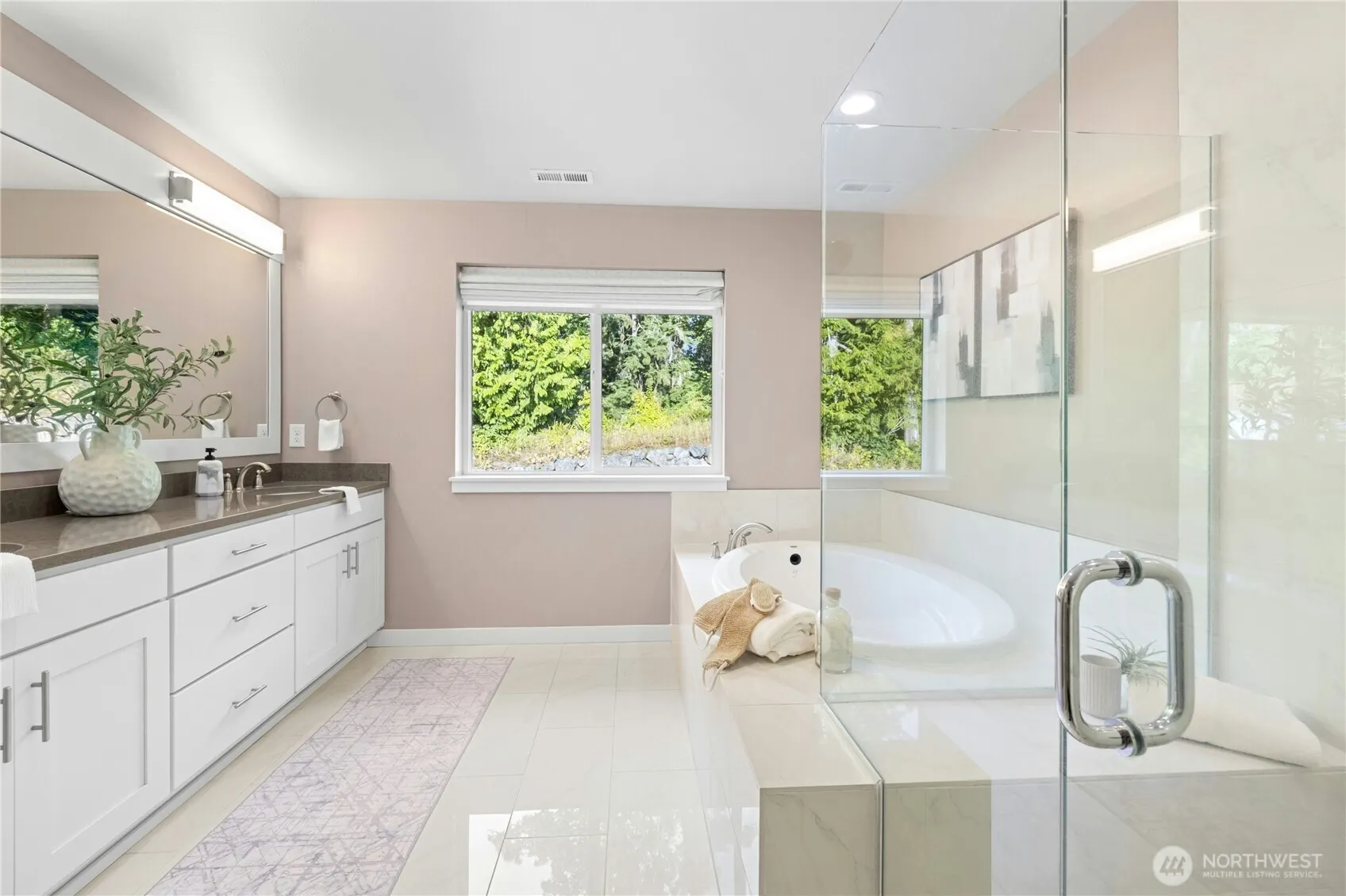 4996 233nd Avenue SE, Issaquah, WA 98029
