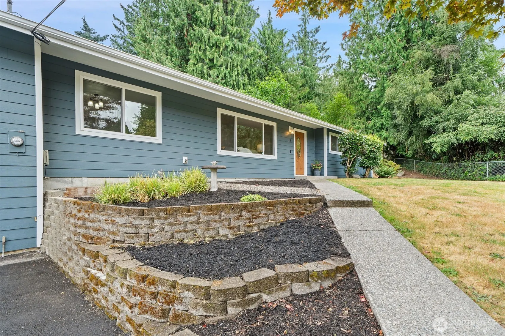 8 157th Place SE, Bothell, WA 98012