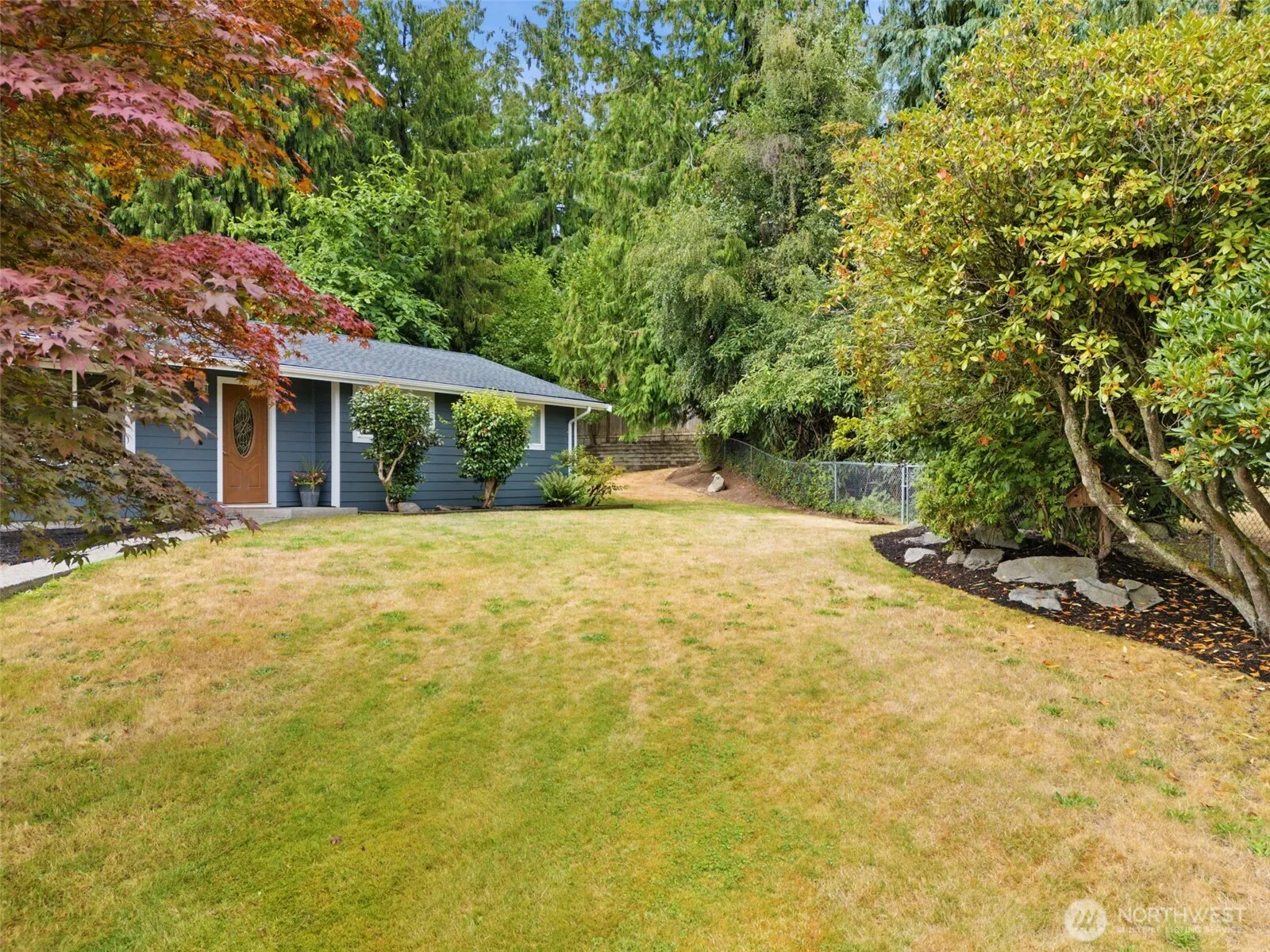 8 157th Place SE, Bothell, WA 98012