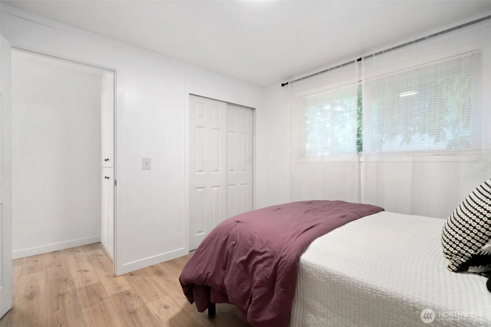 8 157th Place SE, Bothell, WA 98012