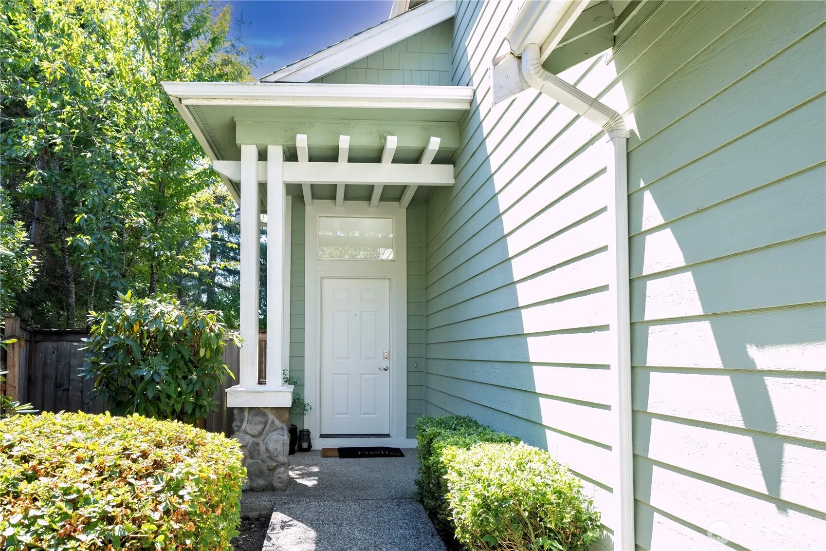 25133 SE 43rd Place , Sammamish, WA 98029