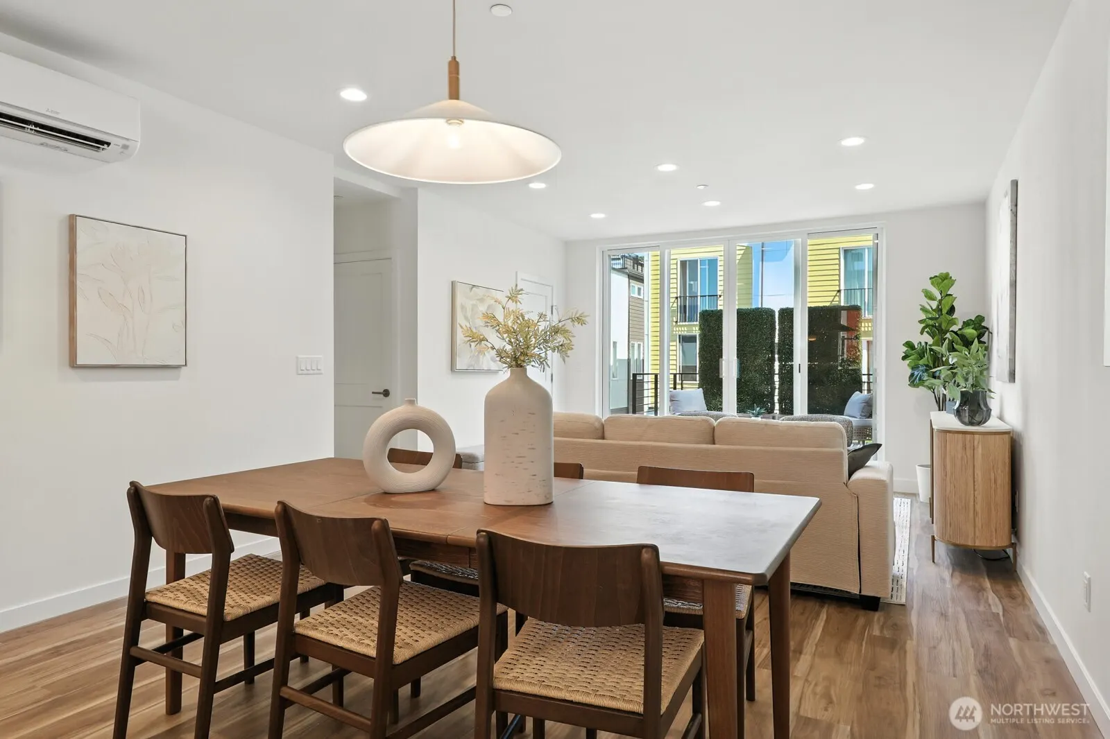 9020 13th Avenue NW #B, Seattle, WA 98117